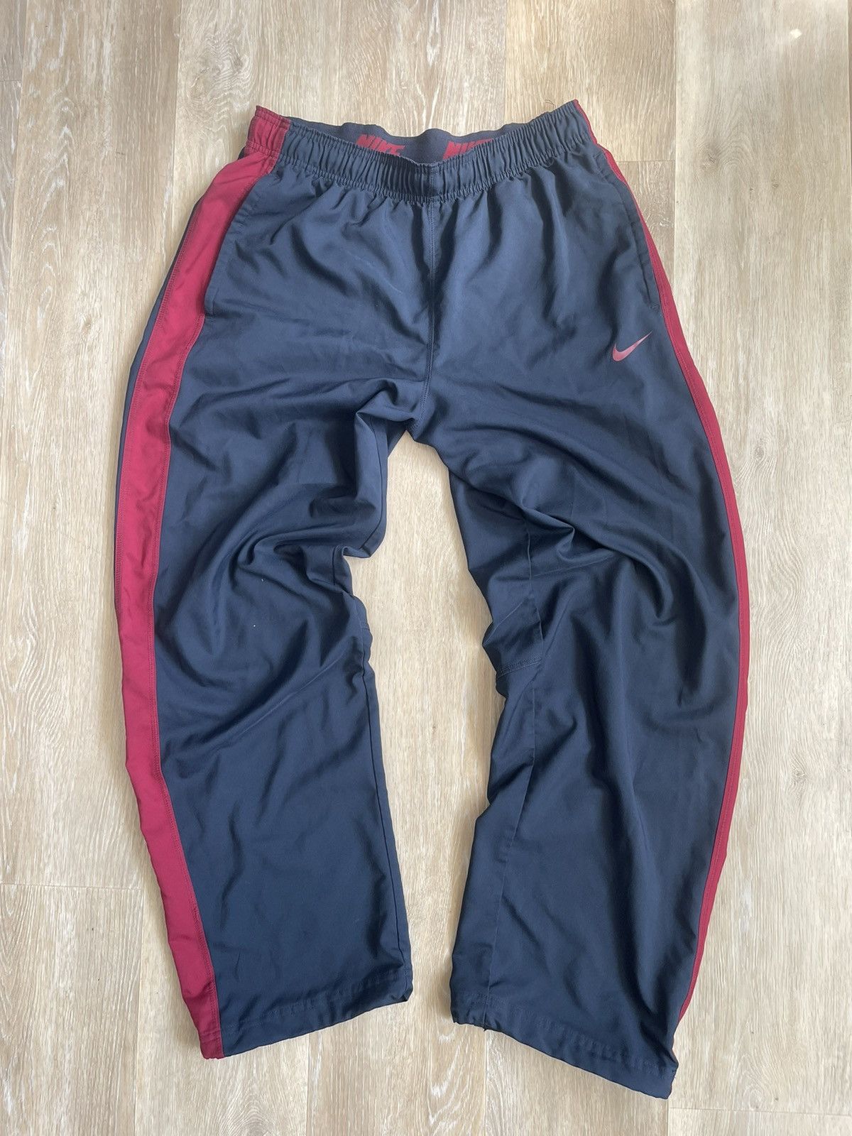 Nike × Vintage VINTAGE NIKE TRACKPANTS Y2K BAGGY Size US 29 - 4 Thumbnail