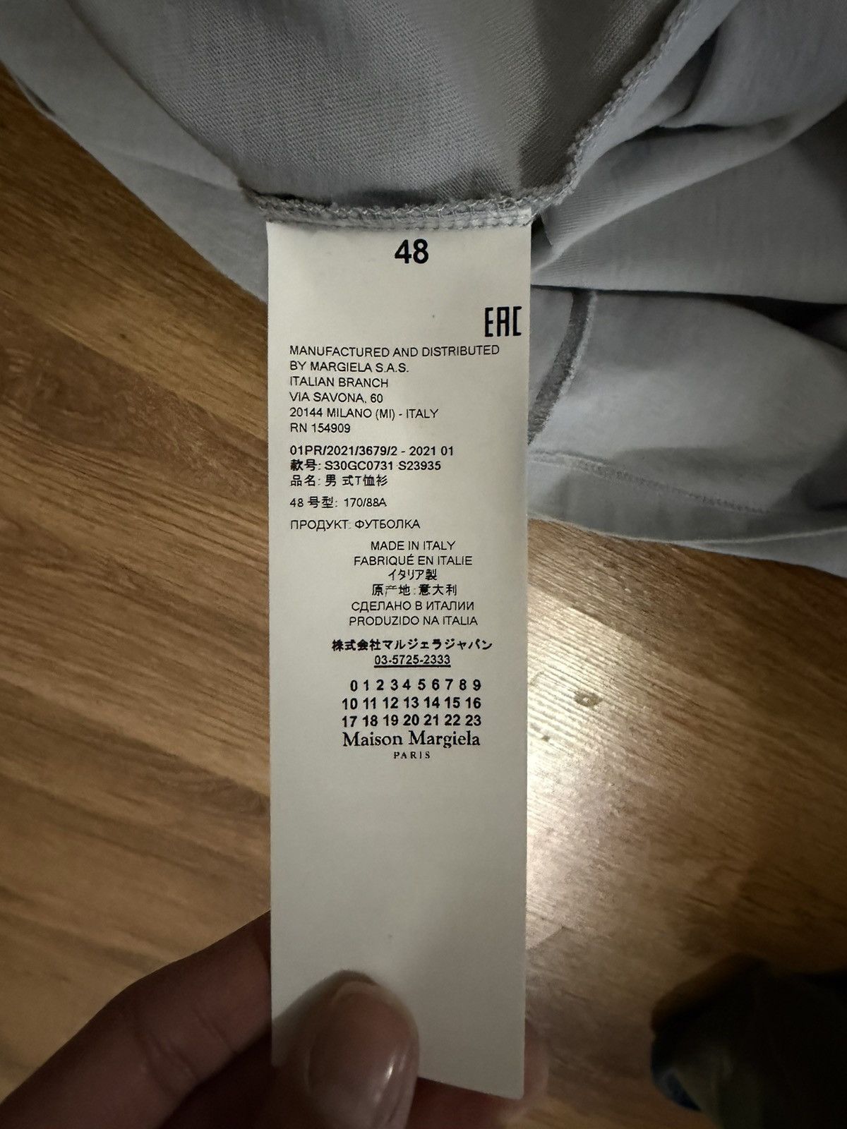 Maison Margiela MAISON MARGIELA T SHIRT Size US M / EU 48-50 / 2 - 4 Thumbnail