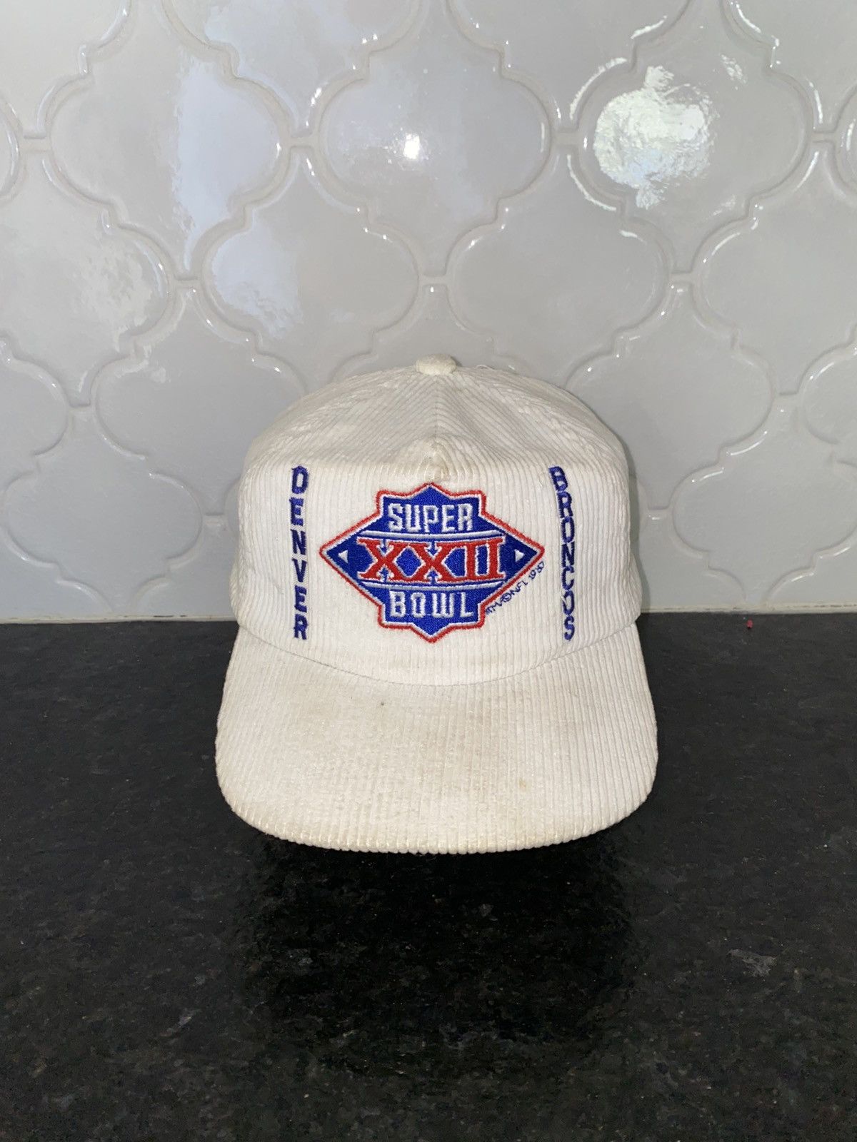 NFL Vintage 1987 Denver broncos superbowl corduroy snapback Size ONE SIZE - 1 Thumbnail