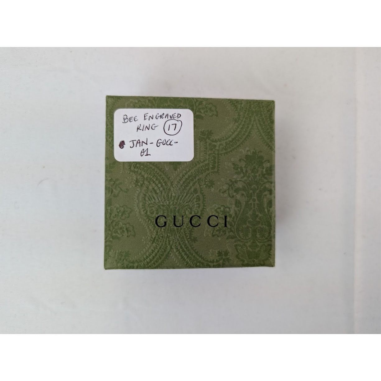 Gucci o1rshd1 Size: 17 / Bee Engraved Ring in Silver Size ONE SIZE - 10 Thumbnail