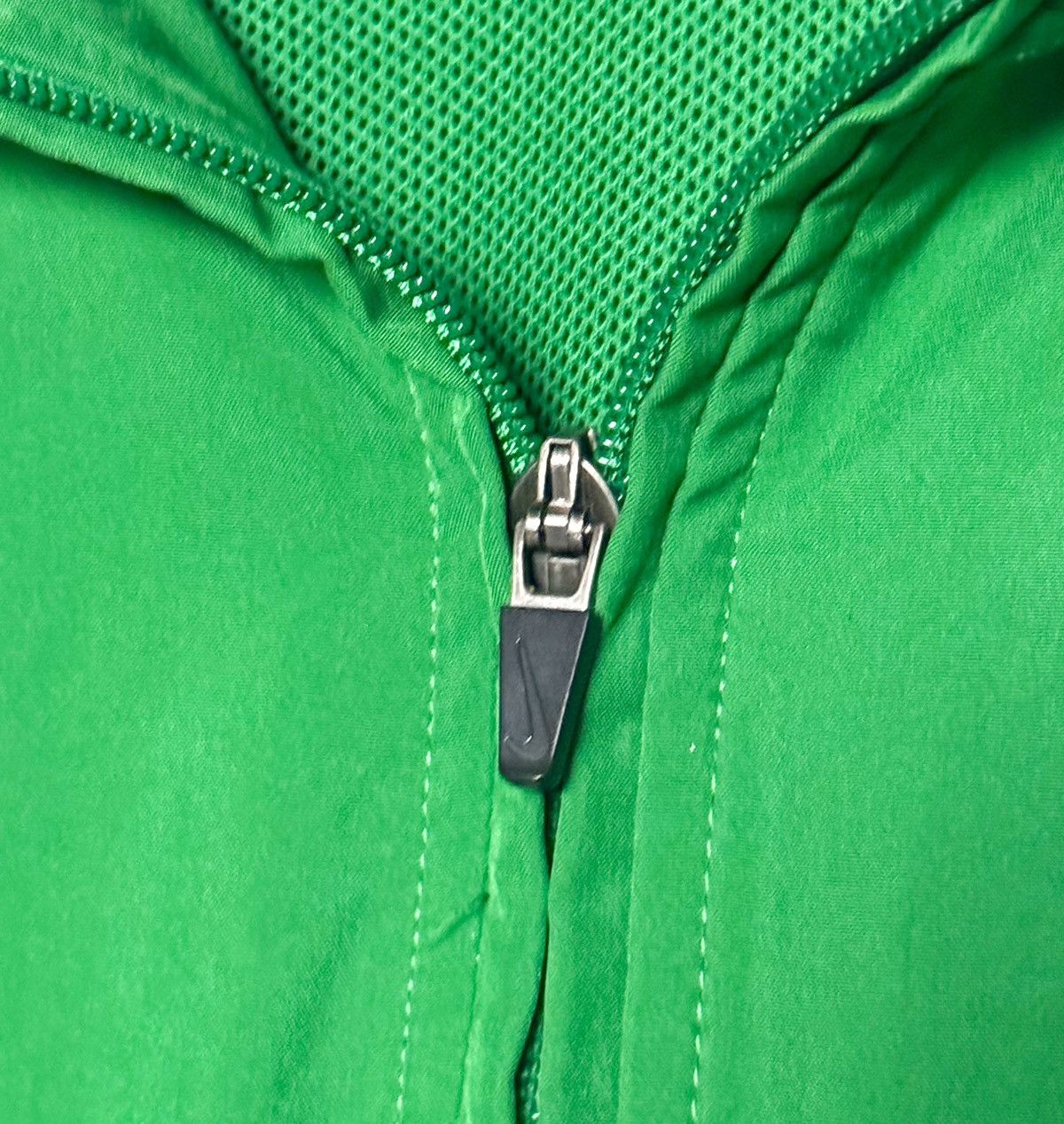 Nike × Vintage Vintage Drill Nike Green Full-Zip Windbreaker Jacket Size US L / EU 52-54 / 3 - 9 Thumbnail