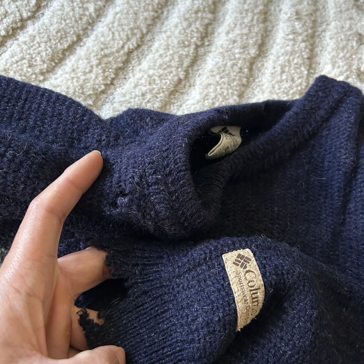 Columbia Vintage 90s Columbia Wool Sweater Size US XL / EU 56 / 4 - 4 Thumbnail