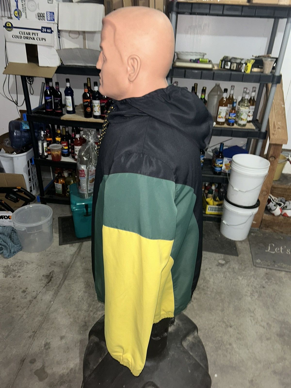 Empyre black, yellow and green wind breaker Size US L / EU 52-54 / 3 - 2 Thumbnail