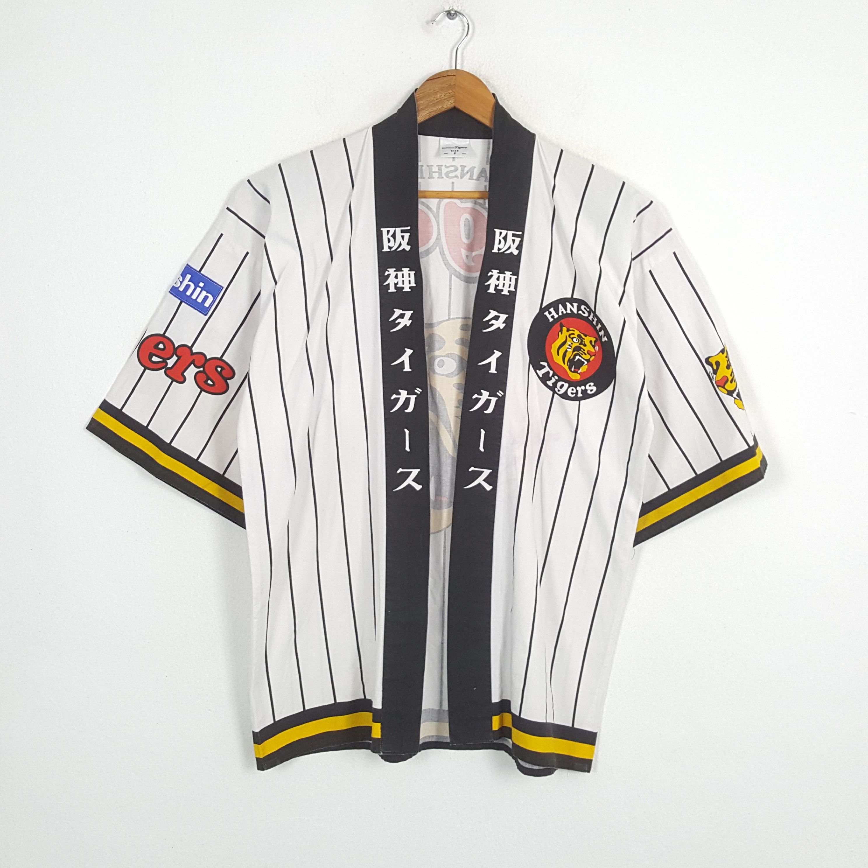 MLB × Vintage Vintage HANSHIN TIGERS Japanese Baseball Kimono Jacket Size US L / EU 52-54 / 3 - 3 Thumbnail
