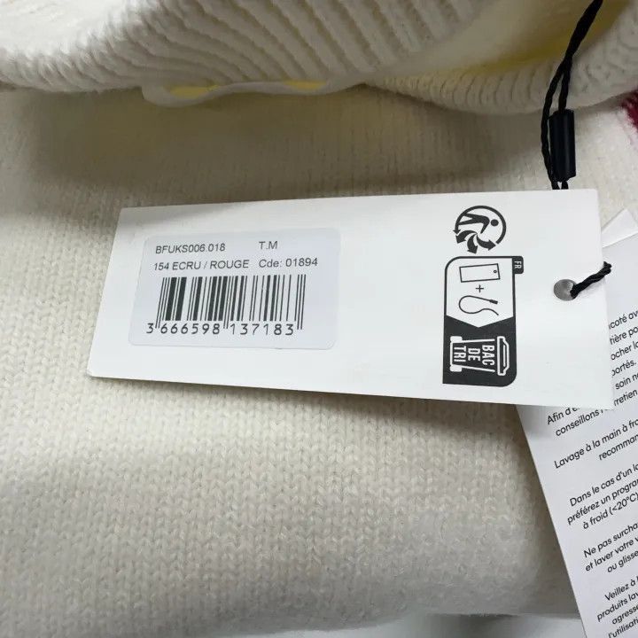 AMI AMIPARIS Classic Red Heart Knit Sweater -2507 Size US M / EU 48-50 / 2 - 4 Thumbnail