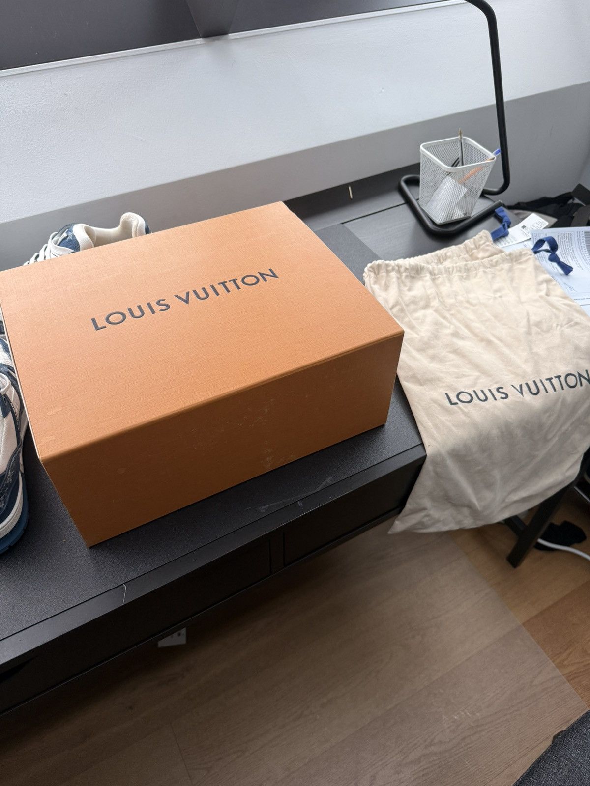 Louis Vuitton Louis Vuitton LV Trainer Sneaker - Original Size US 9.5 / EU 42-43 - 7 Thumbnail