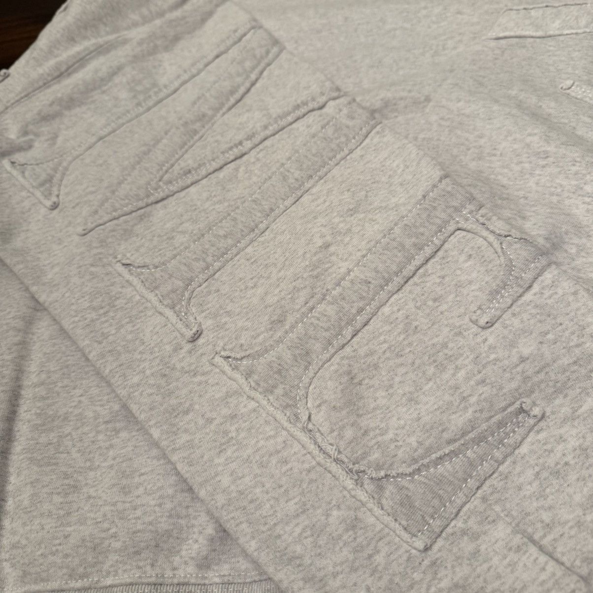 Supreme Supreme Tonal Applique Crewneck Size US XL / EU 56 / 4 - 2 Thumbnail