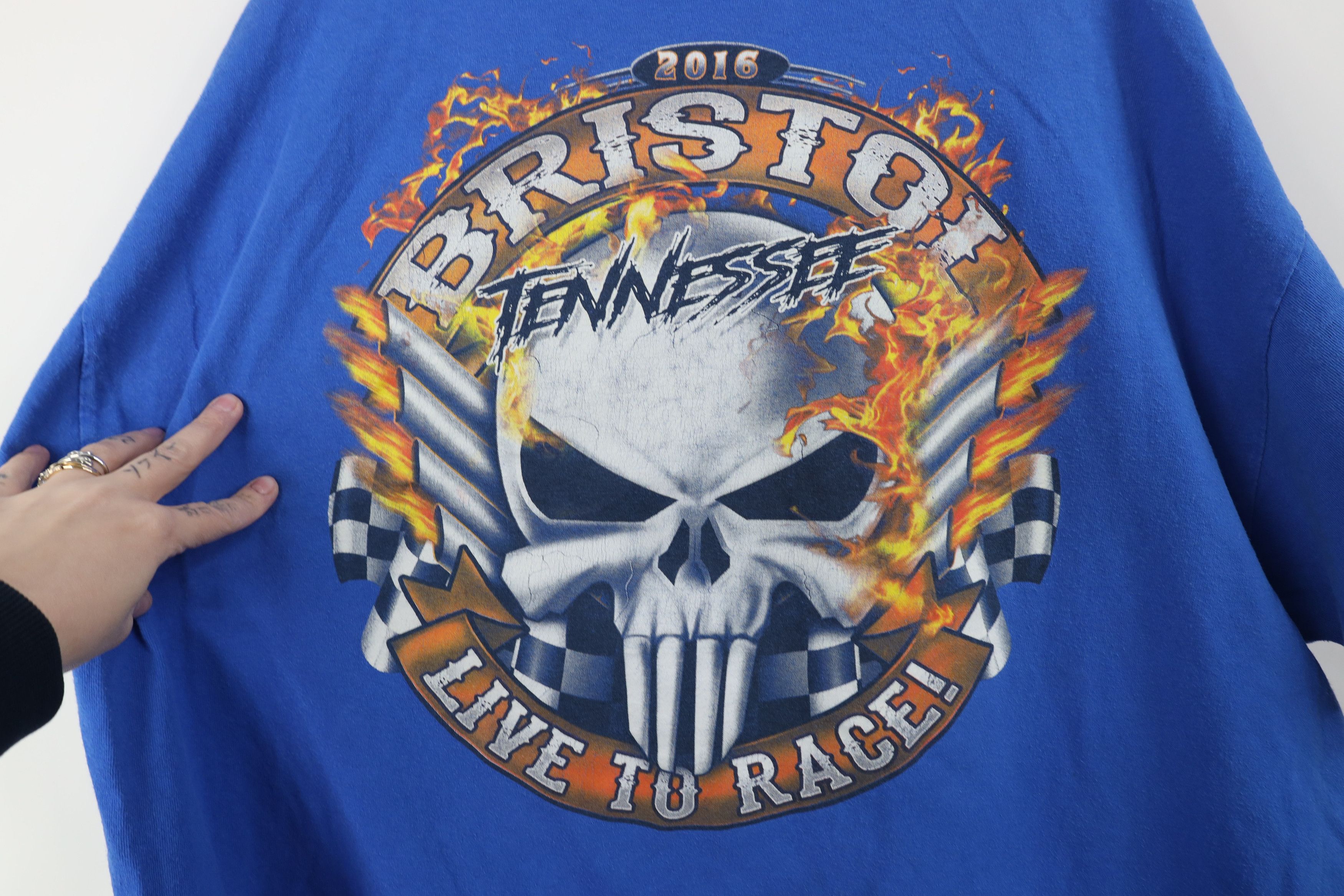 Vintage Vintage Y2K Bristol Motor Speedway Tennessee Fire T-Shirt Size US XXL / EU 58 / 5 - 12 Thumbnail