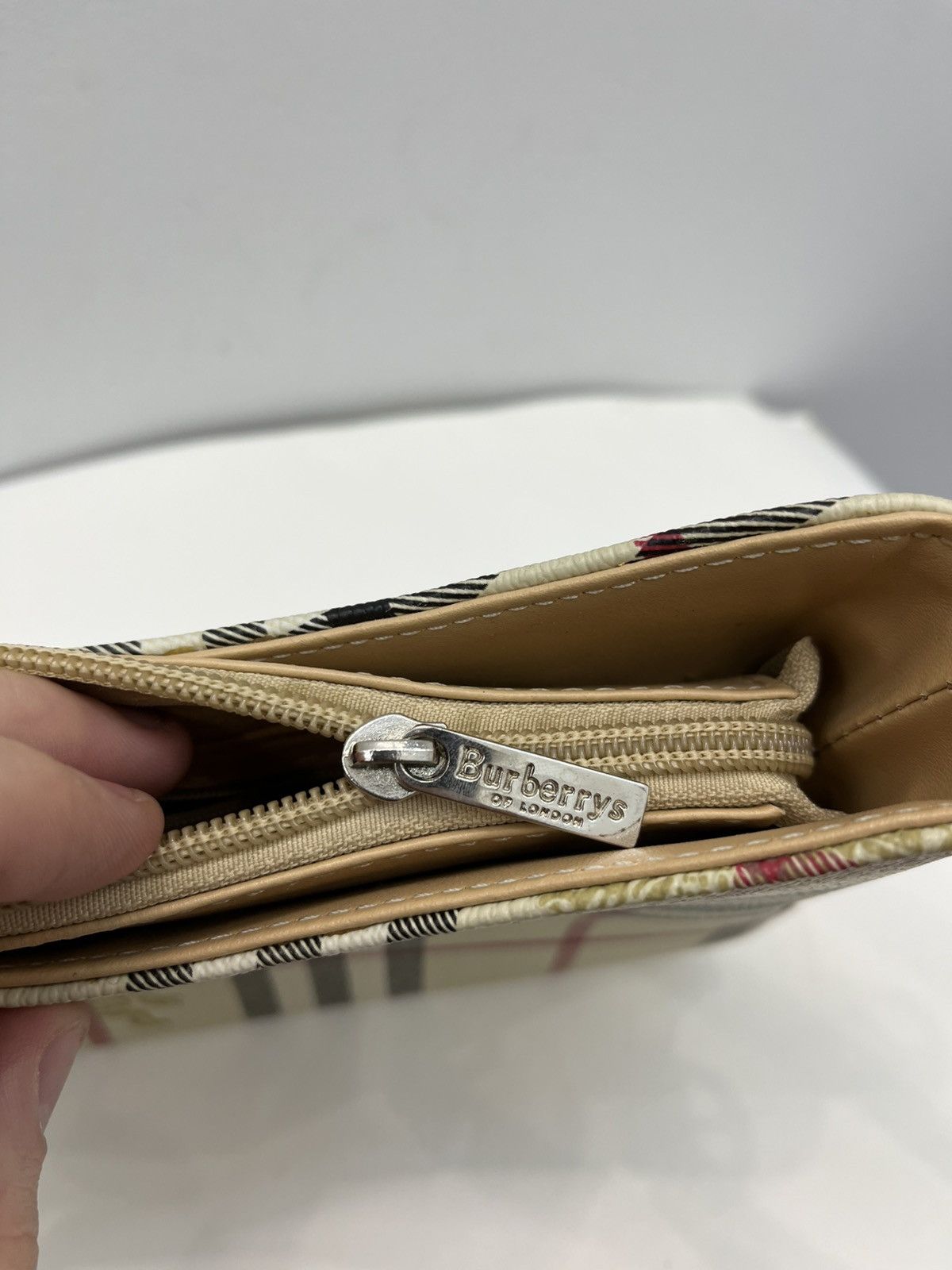 Burberry Vintage Burberrys Nova Check Handle Bag Size ONE SIZE - 7 Thumbnail