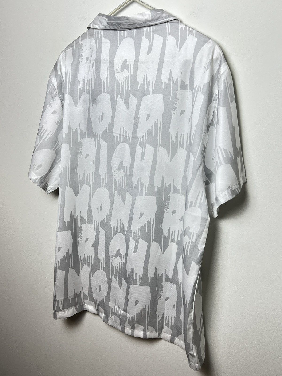 John Richmond richmond graffiti satin camp collar shirt Size US L / EU 52-54 / 3 - 7 Thumbnail