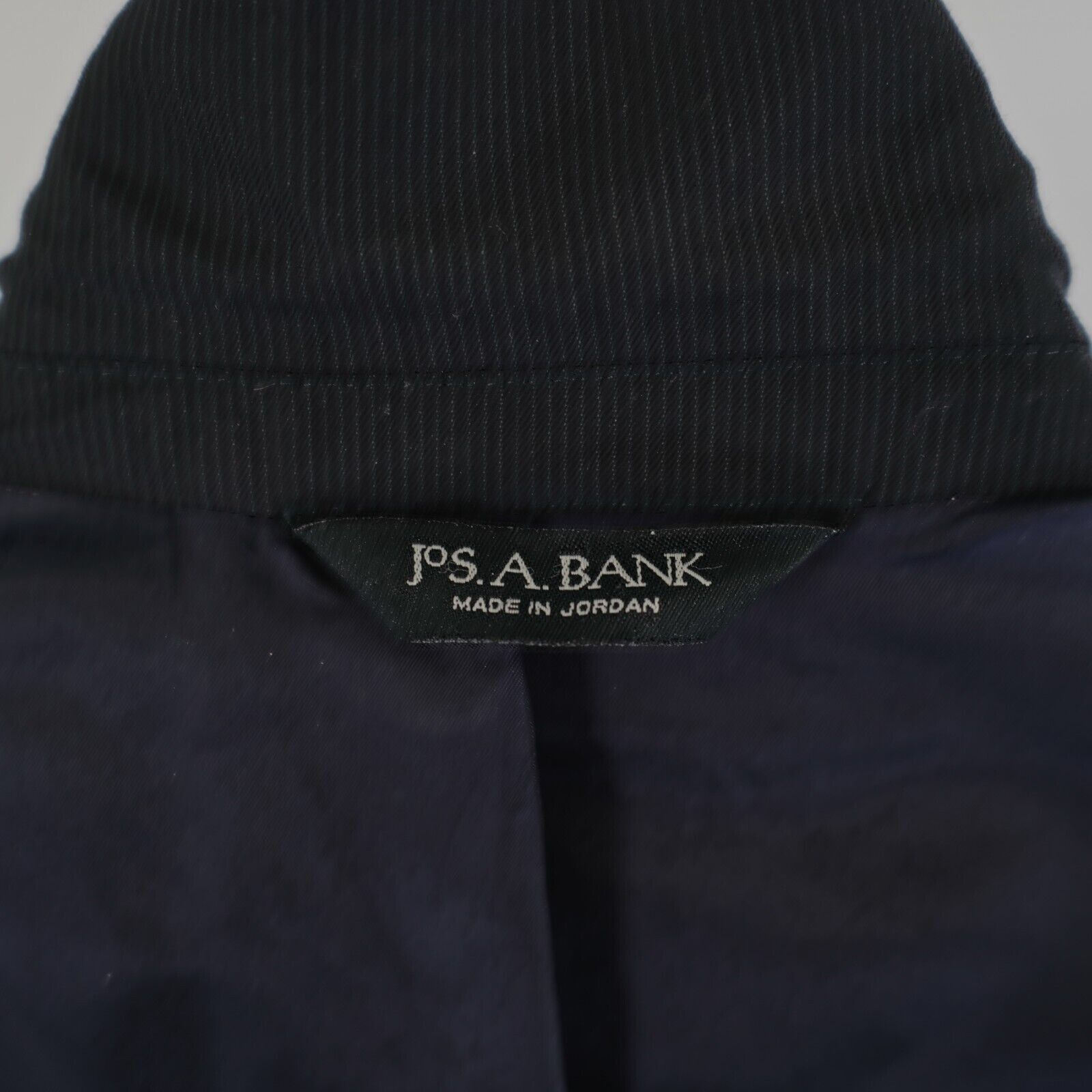 Jos. A. Bank Jos A Bank Signature Black Striped Wool 2 Piece Suit 44R 40/ Size 44R - 15 Thumbnail
