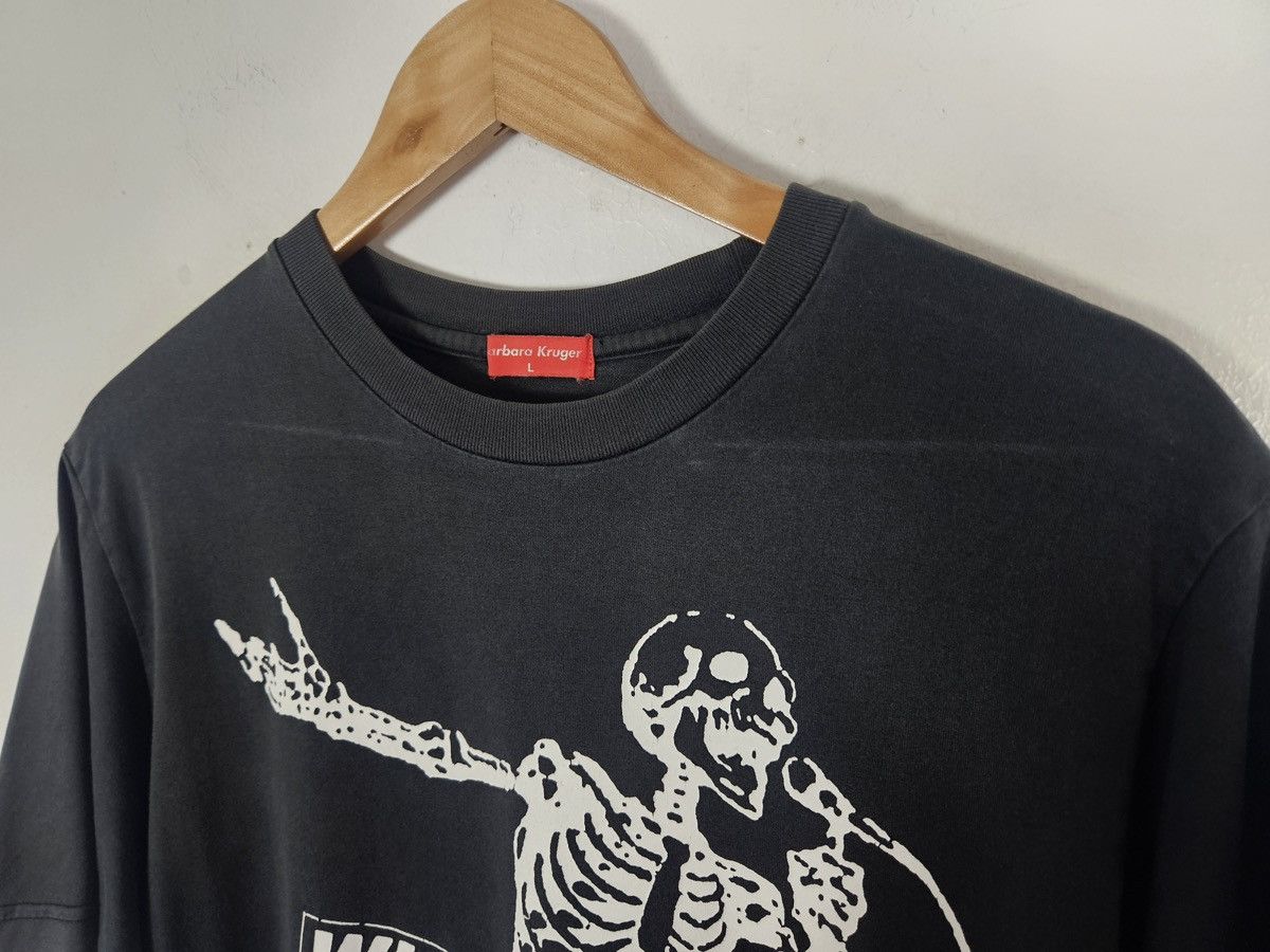 Barbara Kruger Who laugh Last Barbara Kruger pop art shirt Size US L / EU 52-54 / 3 - 5 Thumbnail