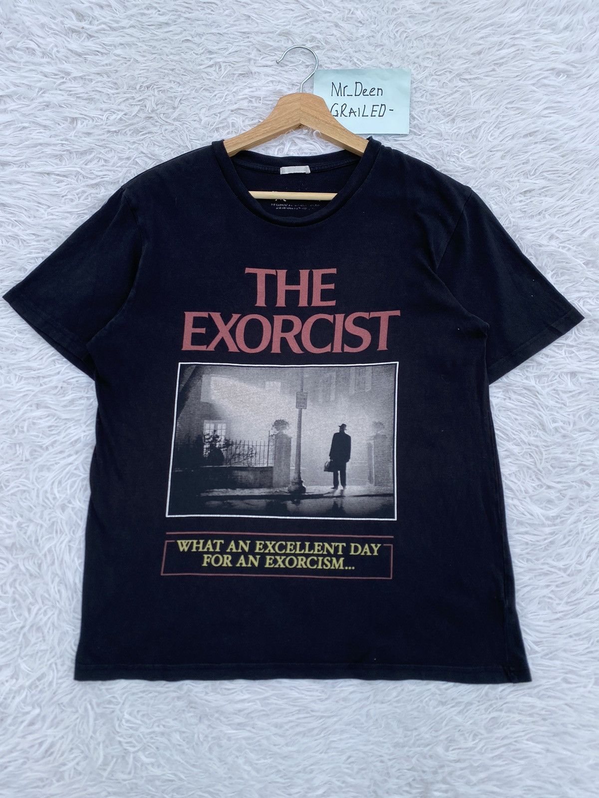 GU Rare GU x THE EXORCIST Movie Tshirt Size US M / EU 48-50 / 2 - 4 Thumbnail