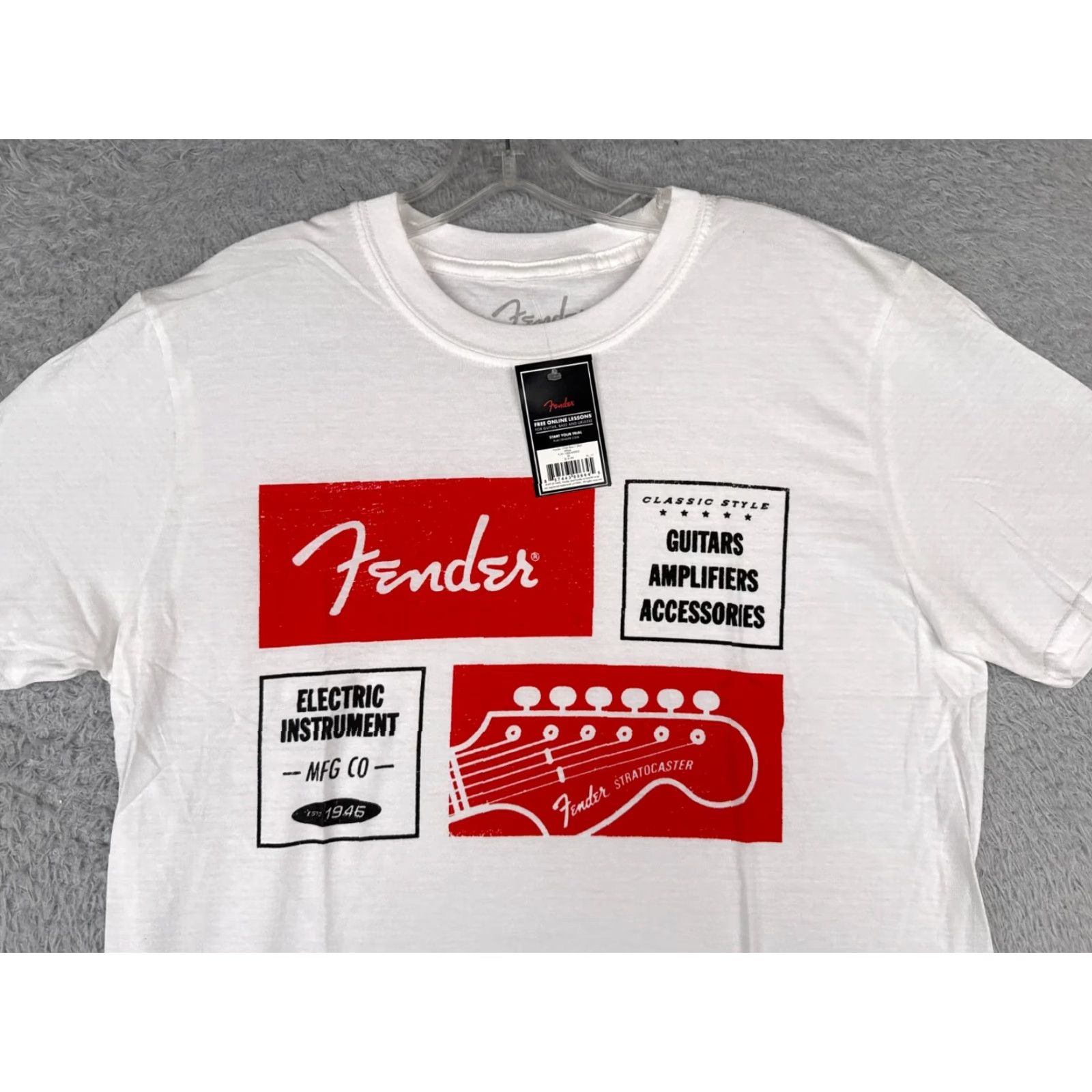Fender Fender Shirt Men Medium White Red Guitar 1964 Stratocaster Amps Accessories TAGS Shirts Size US M / EU 48-50 / 2 - 4 Thumbnail
