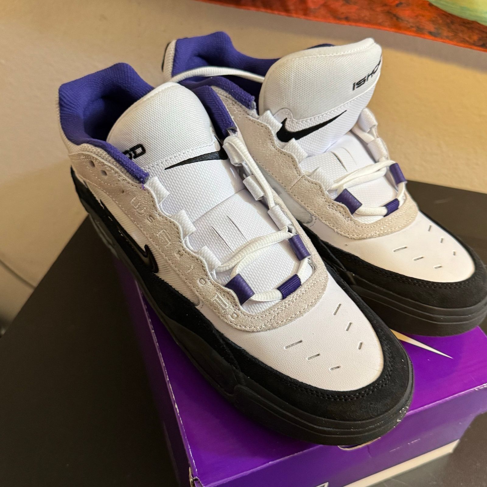 Nike •NEW• Nike SB Air Max Ishod • Size 9.5/ 11W ‘Court Purple’ Size US 9.5 / EU 42-43 - 6 Thumbnail