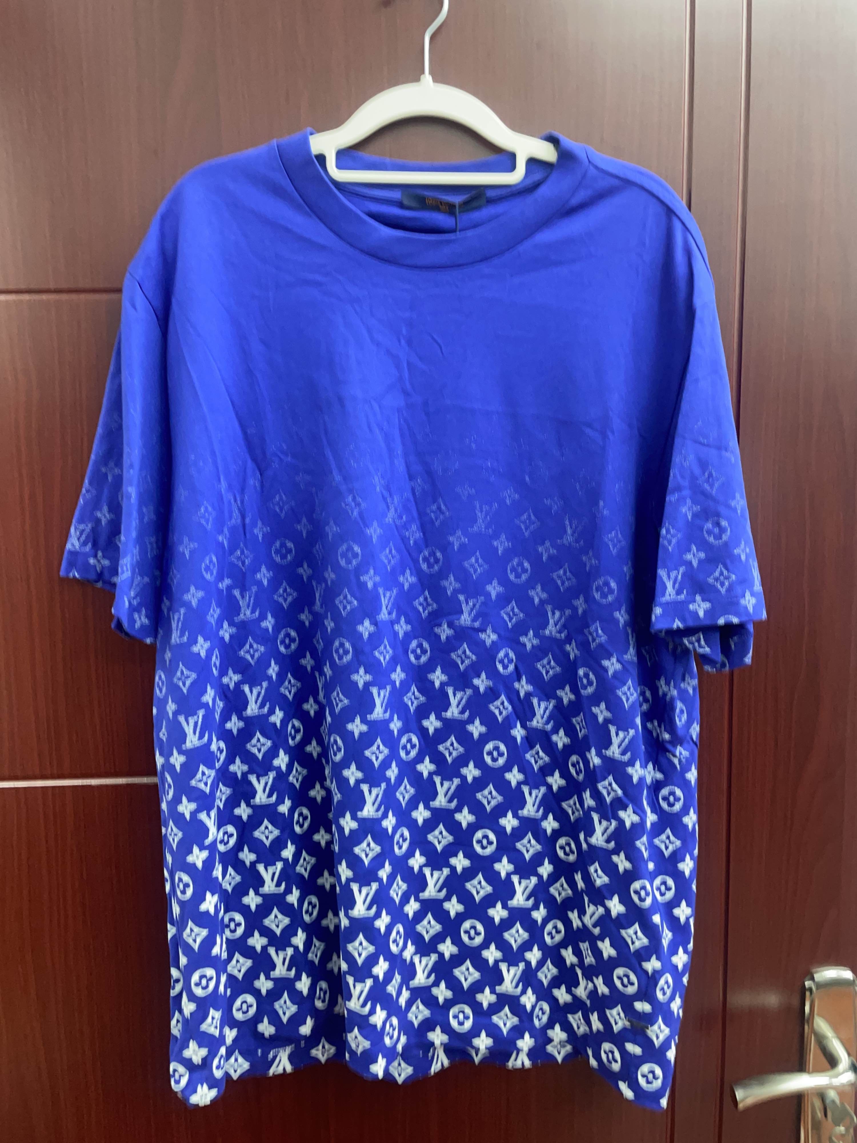 Louis Vuitton Louis Vuitton Monogram Gradient T-Shirt Size XXL Size US XXL / EU 58 / 5 - 1 Thumbnail