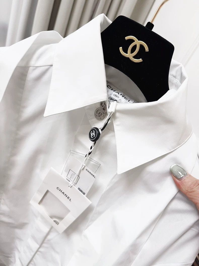 Chanel Chanel 20p White Bow Diamond Button Shirt Size M / US 6-8 / IT 42-44 - 3 Thumbnail