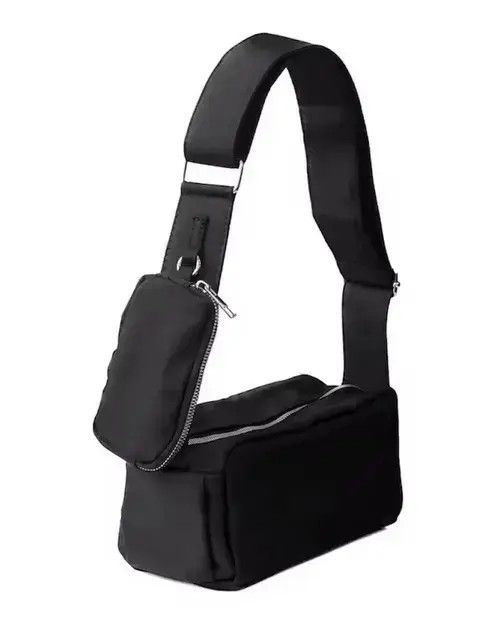 Designer Fashion y2k square side bag belt bag shoulder bag Size ONE SIZE - 2 Thumbnail