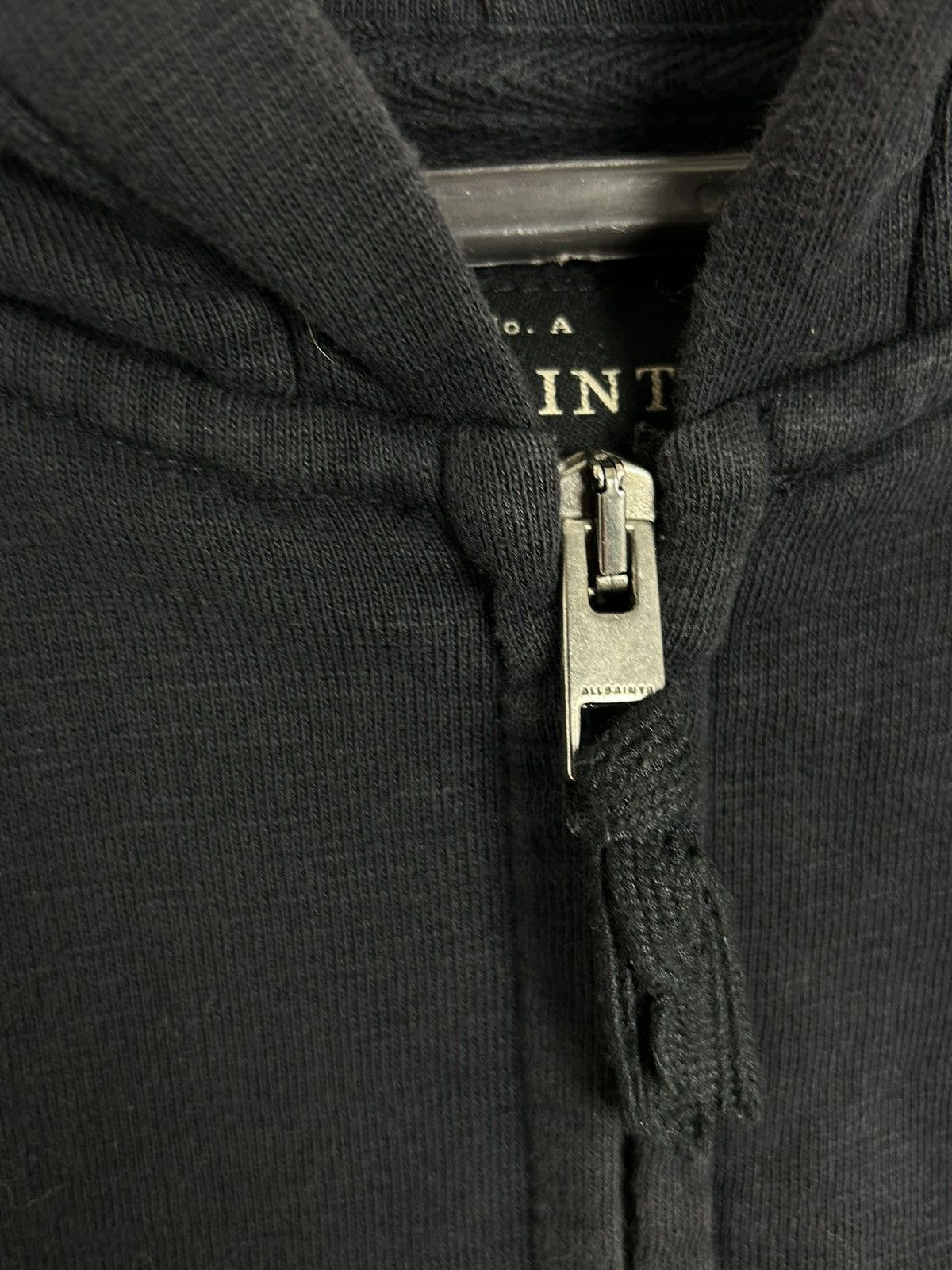 Allsaints Allsaints Small Embroidered Logo Zipped Hoodie In Black Size US S / EU 44-46 / 1 - 3 Thumbnail