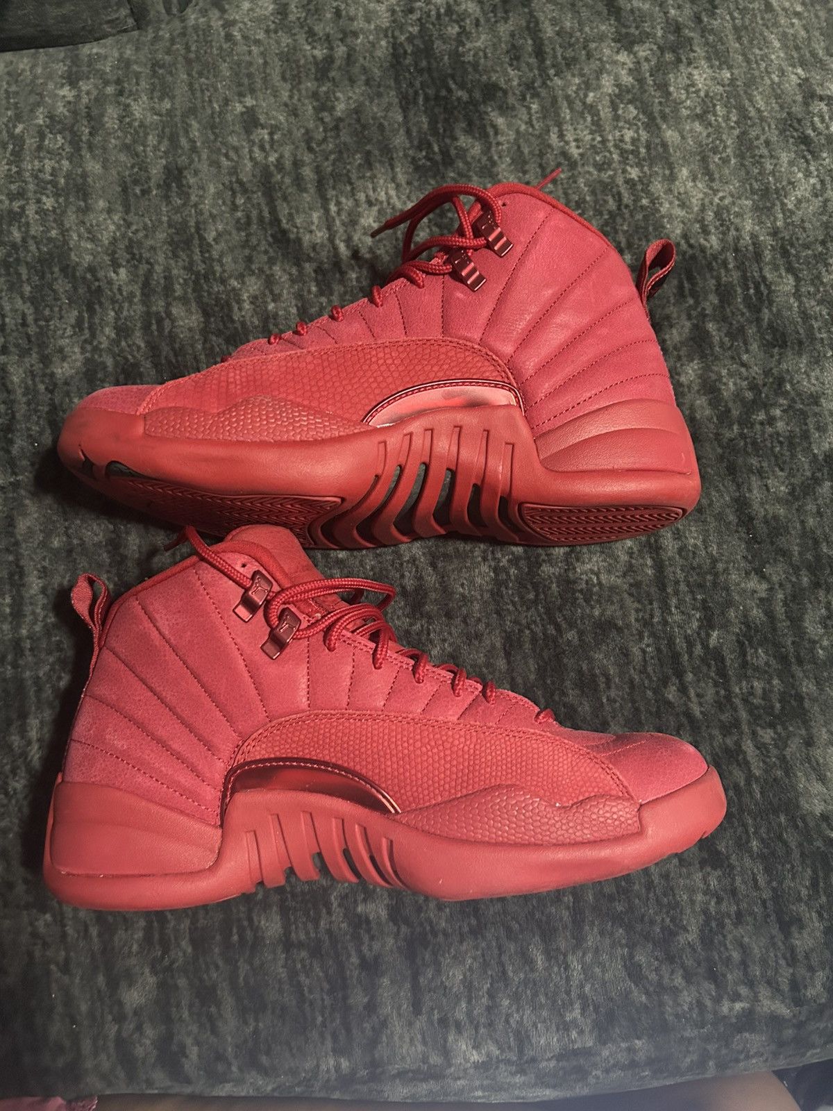 Jordan Brand Jorodn 12 “Gym Red” Size US 9 / EU 42 - 2 Thumbnail