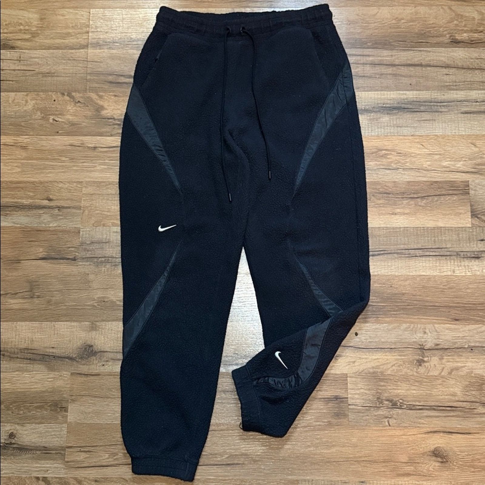 Nike Nike Sherpa Jogger Sweatpants Size US 30 / EU 46 - 2 Thumbnail