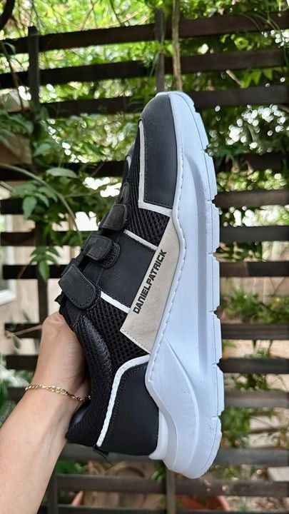 Daniel Patrick Daniel Patrick Men's Black Velcro Shoes Size 43 Made In Por Size US 10 / EU 43 - 6 Thumbnail