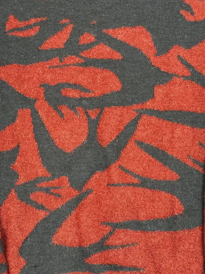 Alexander McQueen 2010s Alexander McQueen Red & Navy Contemporary Sweater Size US L / EU 52-54 / 3 - 7 Thumbnail