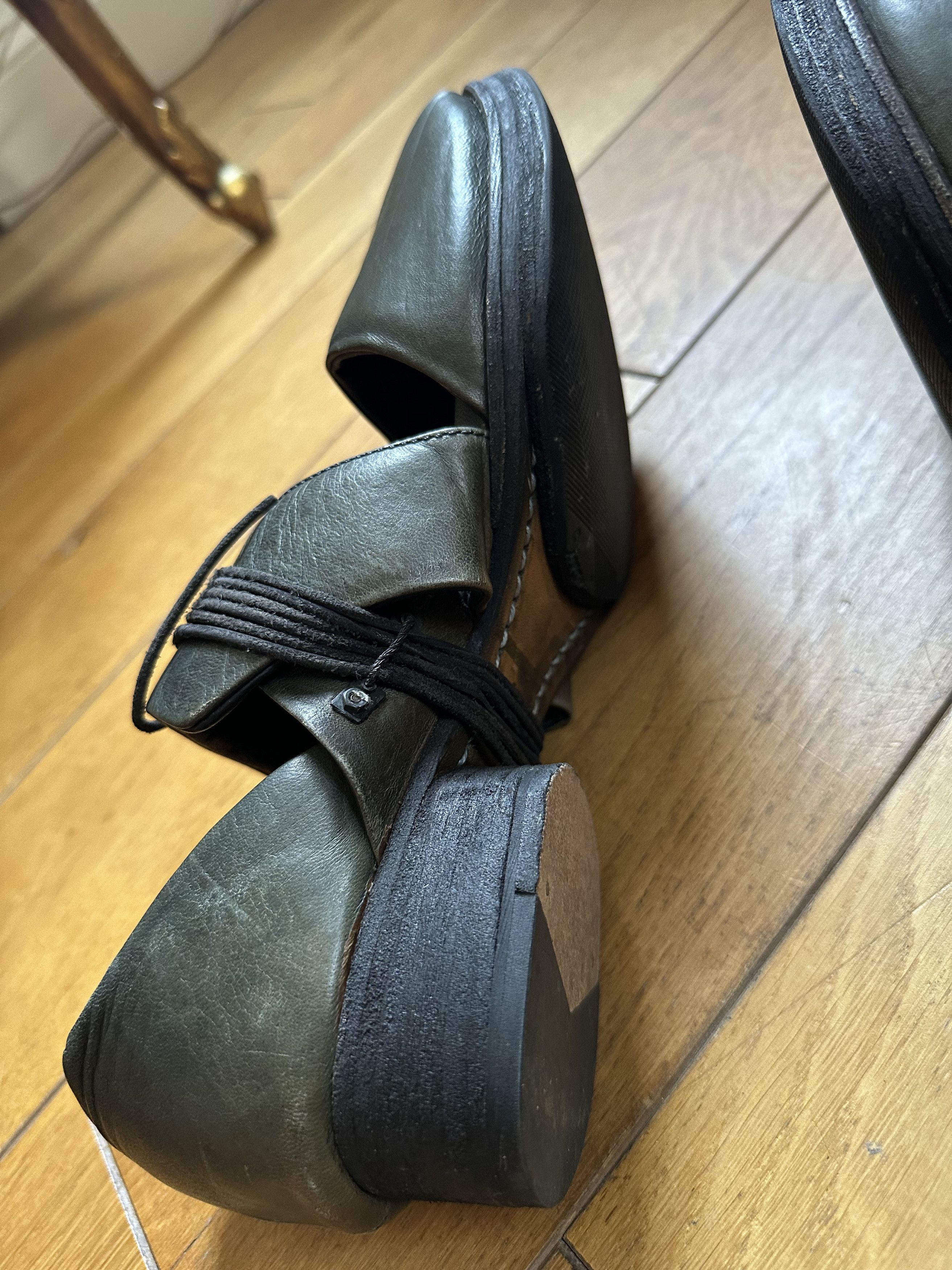 Devoa Guidi Olive Sandals Fits JP 42 Fits US 9-8.5 Size US 9 / EU 42 - 21 Thumbnail