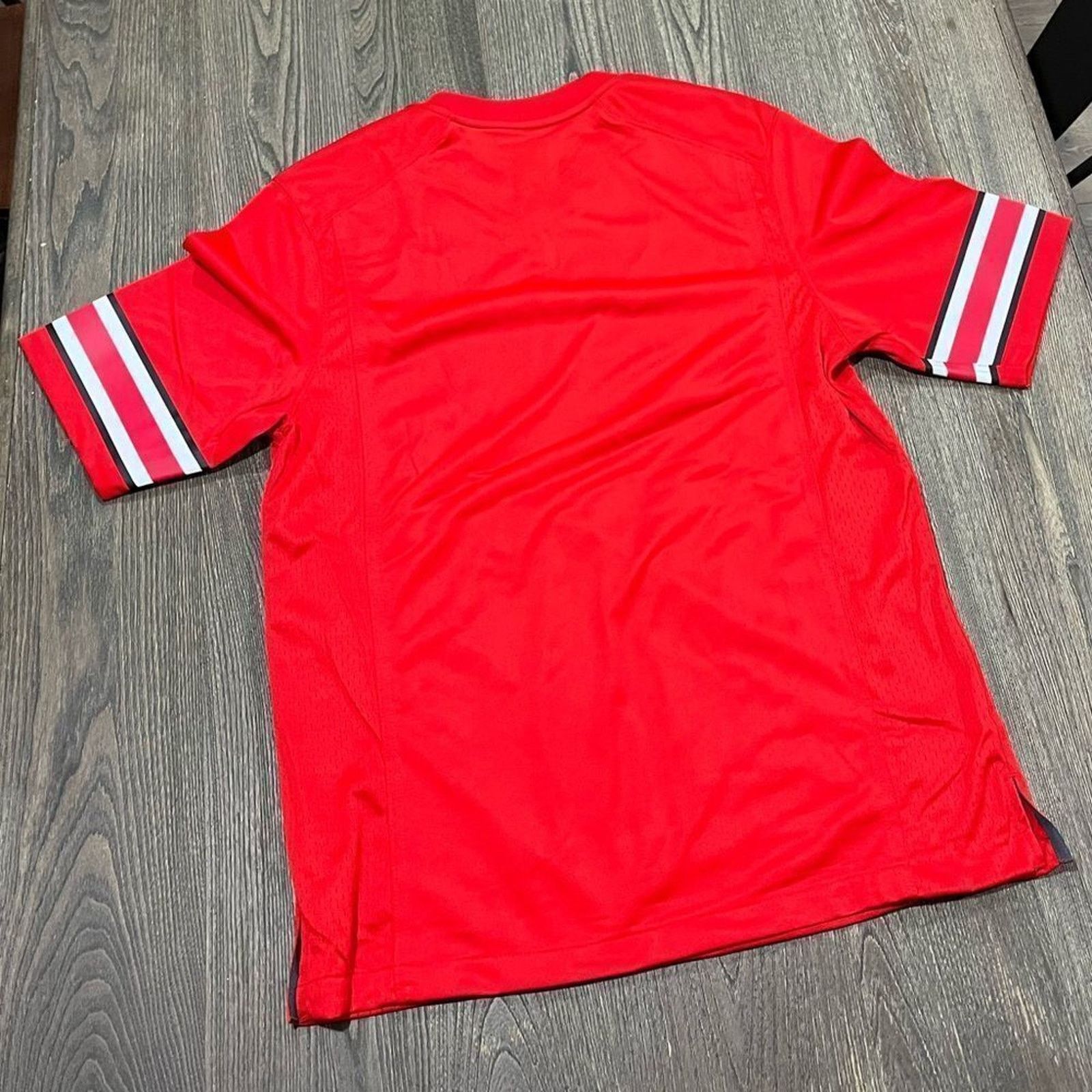 Nike NWOT Nike Team Dri-Fit Men's Jersey V-Neck Red Size M Size US M / EU 48-50 / 2 - 6 Thumbnail