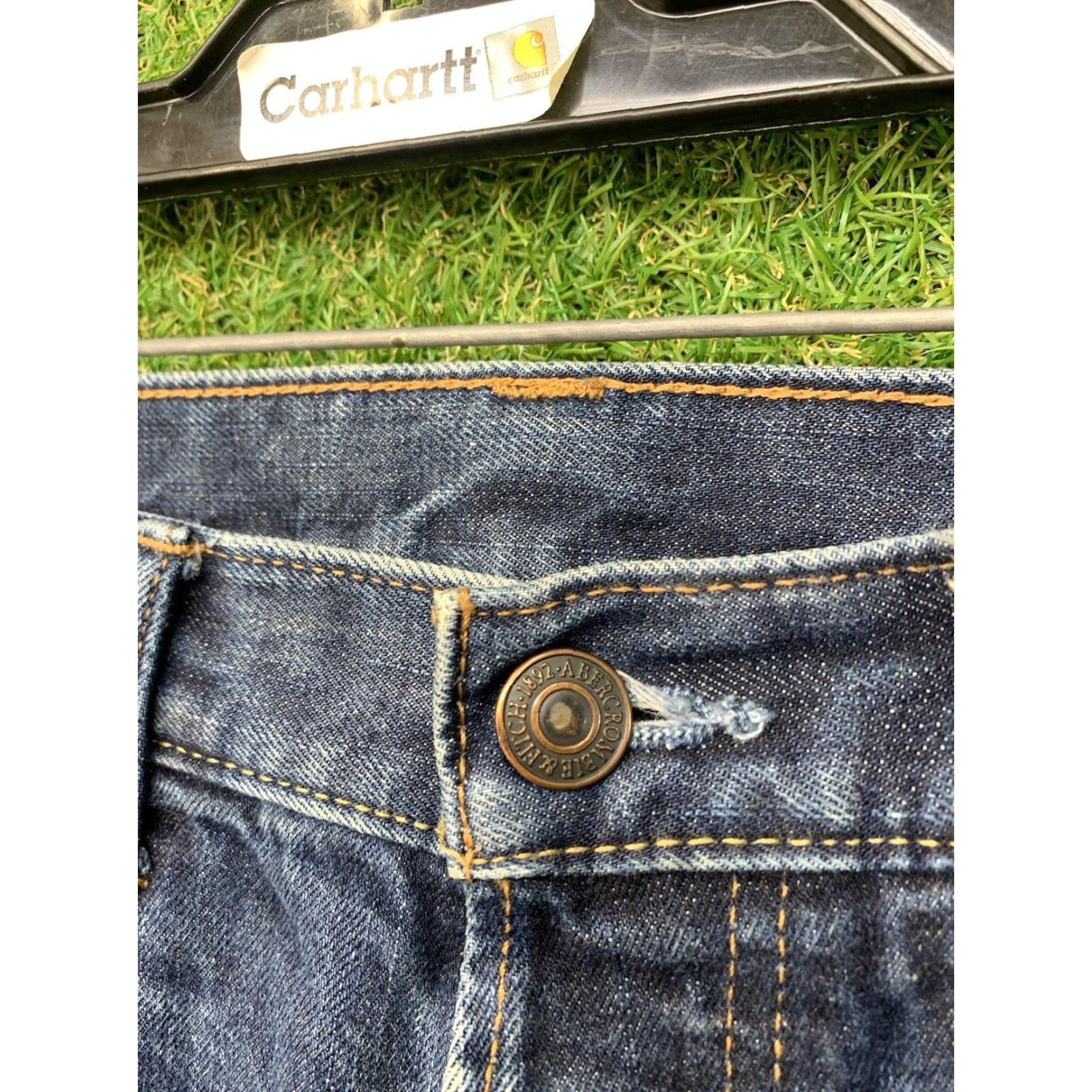 Abercrombie & Fitch Abercrombie & Fitch Jeans Mens 32x34 Athletic Slim Skinny Blue Denim Cotton Polyester Stretch Preppy 4-Pocket 5-Pocket Buckle Bke Modern Size US 32 / EU 48 - 5 Thumbnail
