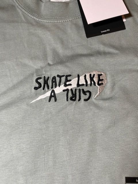 Nike Nike SB Skate Like A Girl Green T Shirt Small 📦FAST SHIP📦 Size US S / EU 44-46 / 1 - 2 Thumbnail