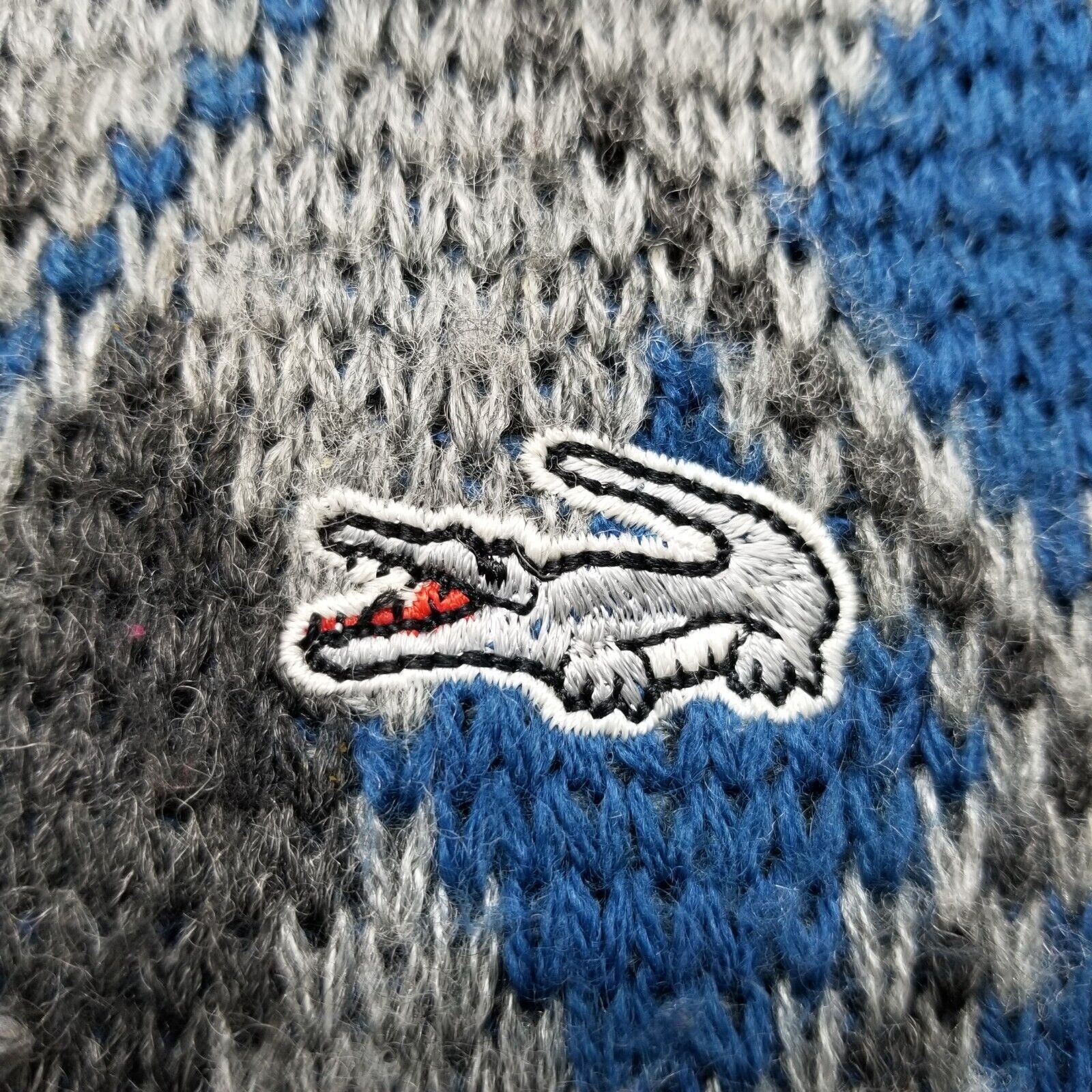 Other Crocodile Sweater Mens XL Long Sleeve Pullover Wool Acrylic Size US XL / EU 56 / 4 - 2 Thumbnail