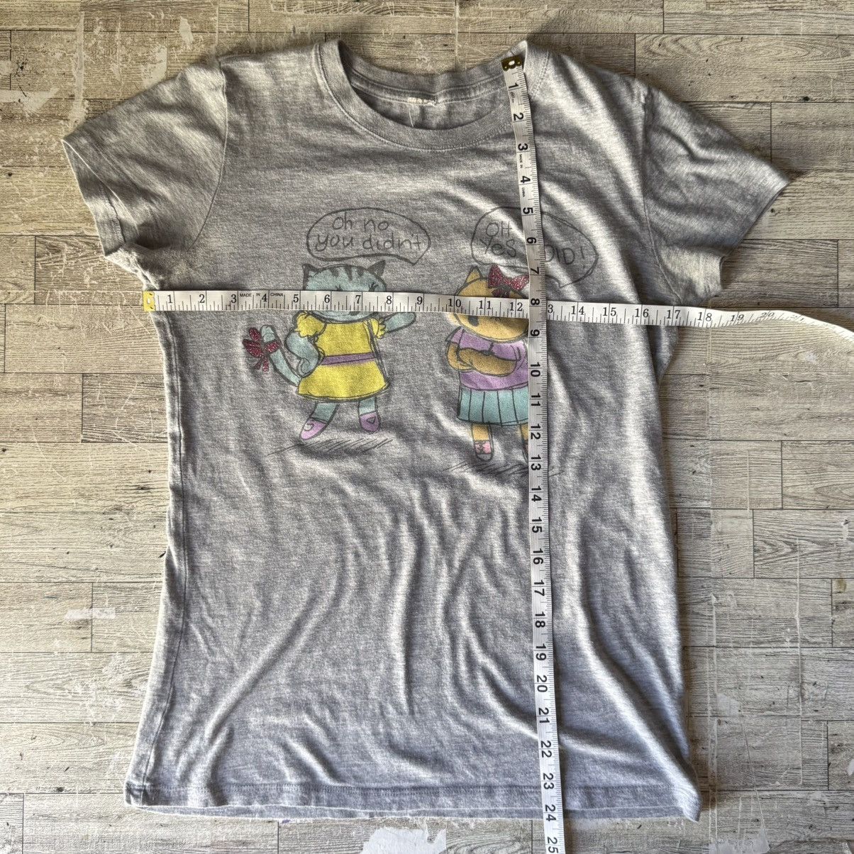 Vintage Retro, Y2K, Sassy Kitty Cat, Fitted Tee Size M / US 6-8 / IT 42-44 - 9 Thumbnail