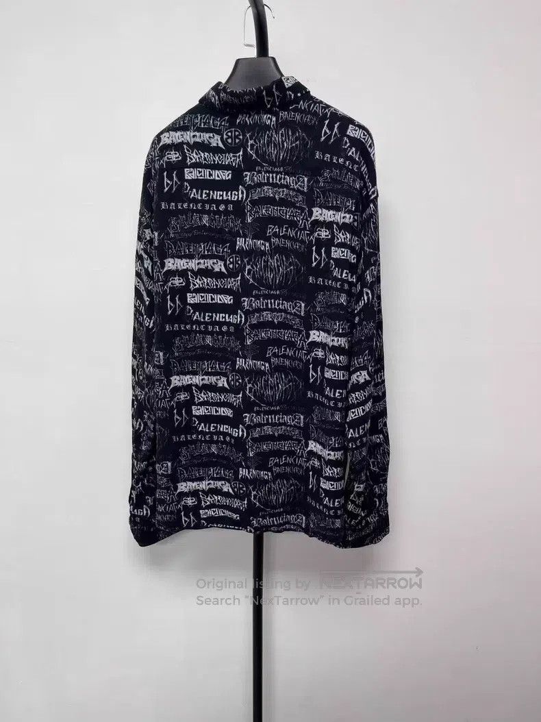 Balenciaga Balenciaga size 39 Logo Printed Full Print Single Breasted Size US S / EU 44-46 / 1 - 2 Thumbnail