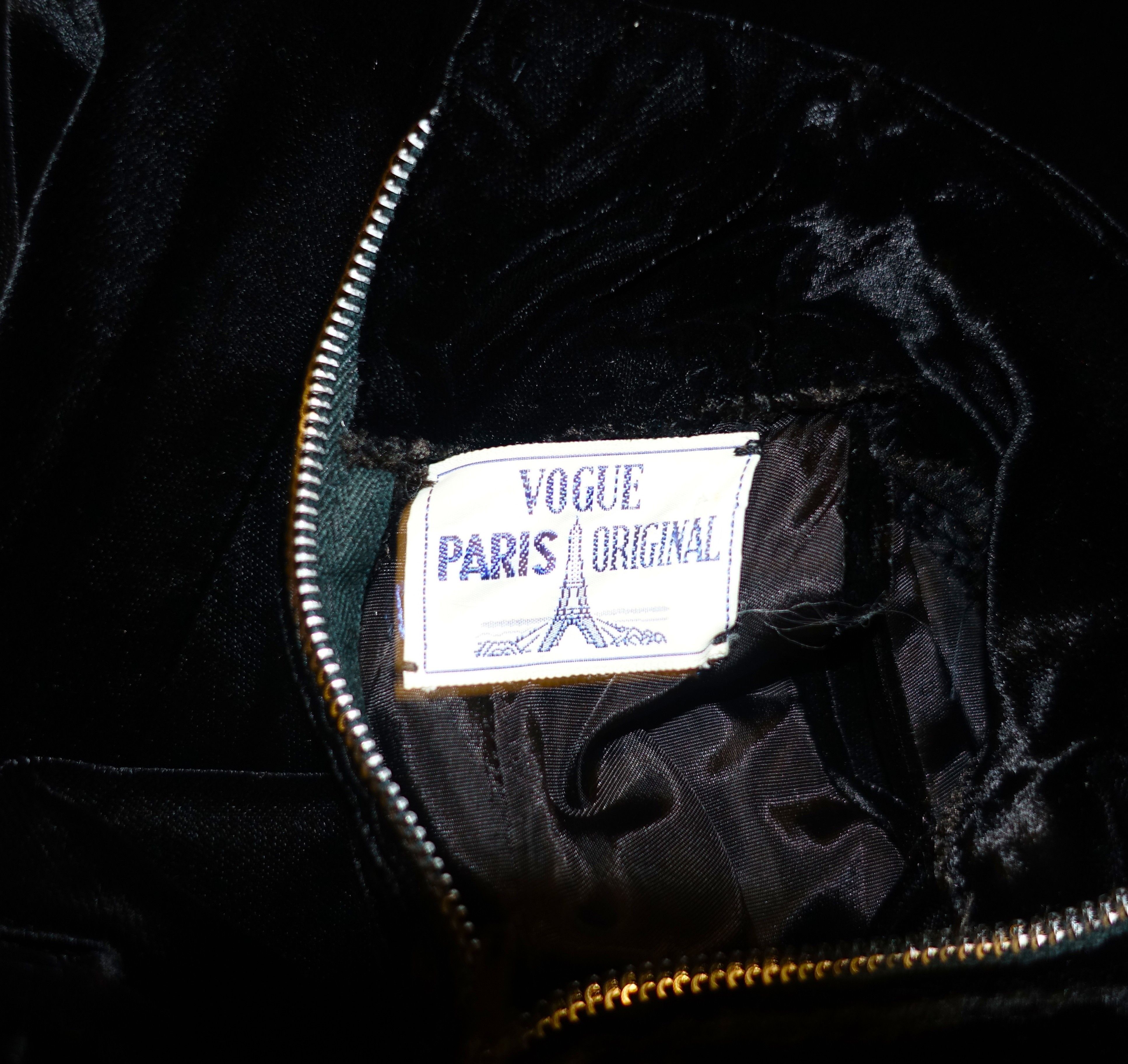 Vintage Vintage Vogue Paris Original Black Velvet Maxi Dress S Size S / US 4 / IT 40 - 7 Thumbnail