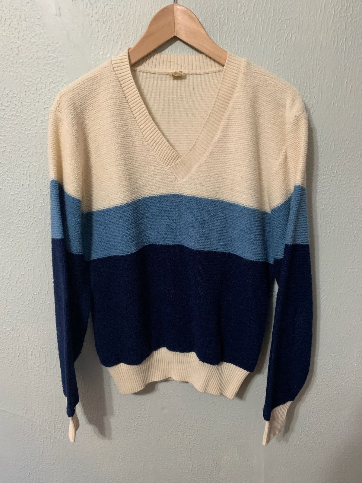 Vintage Vintage Carpet Strip Knit Sweater Size US S / EU 44-46 / 1 - 1 Thumbnail