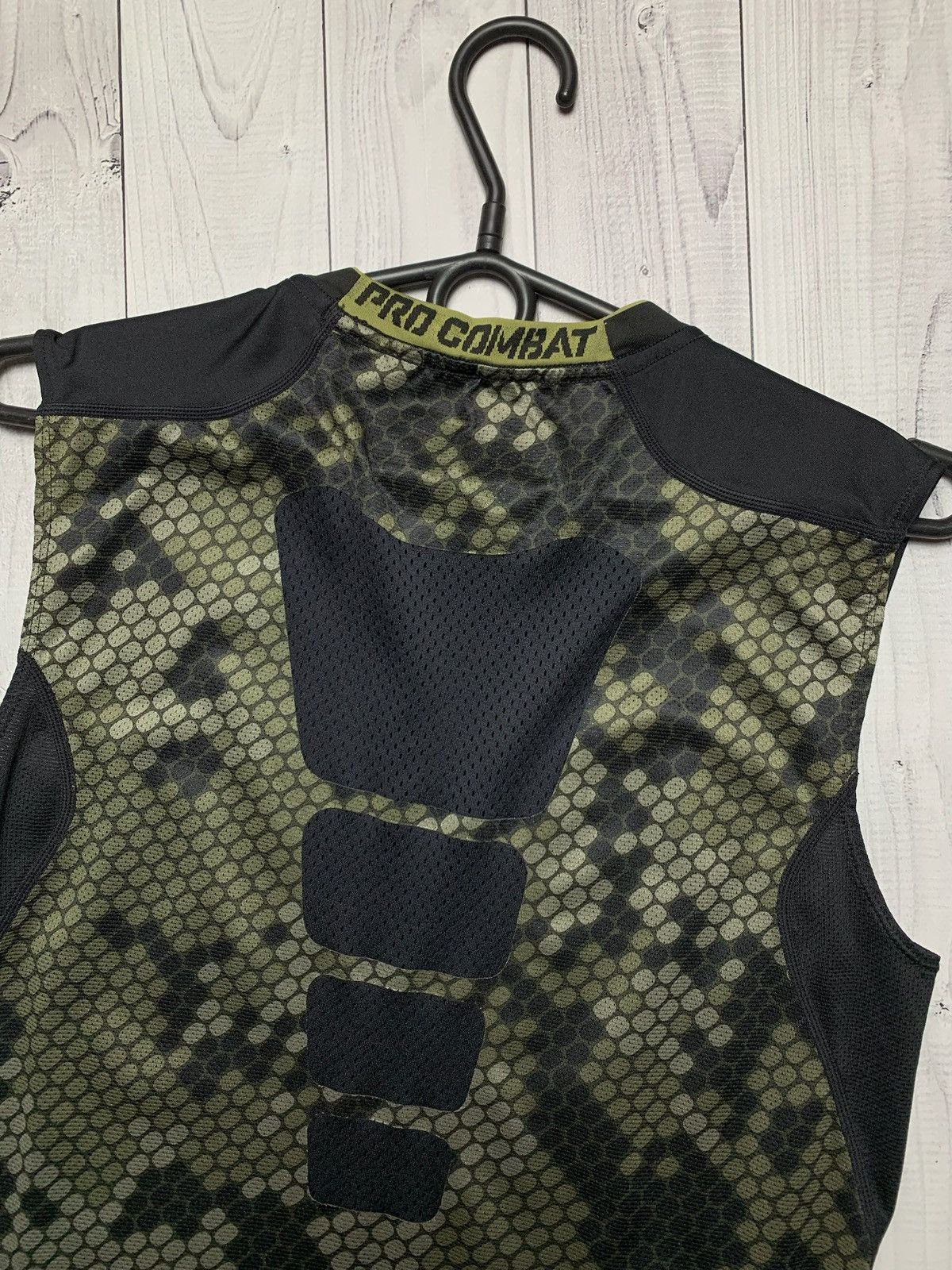 Nike × Vintage Vintage Nike pro combat training tee alligator mamba Size M Size US M / EU 48-50 / 2 - 5 Thumbnail