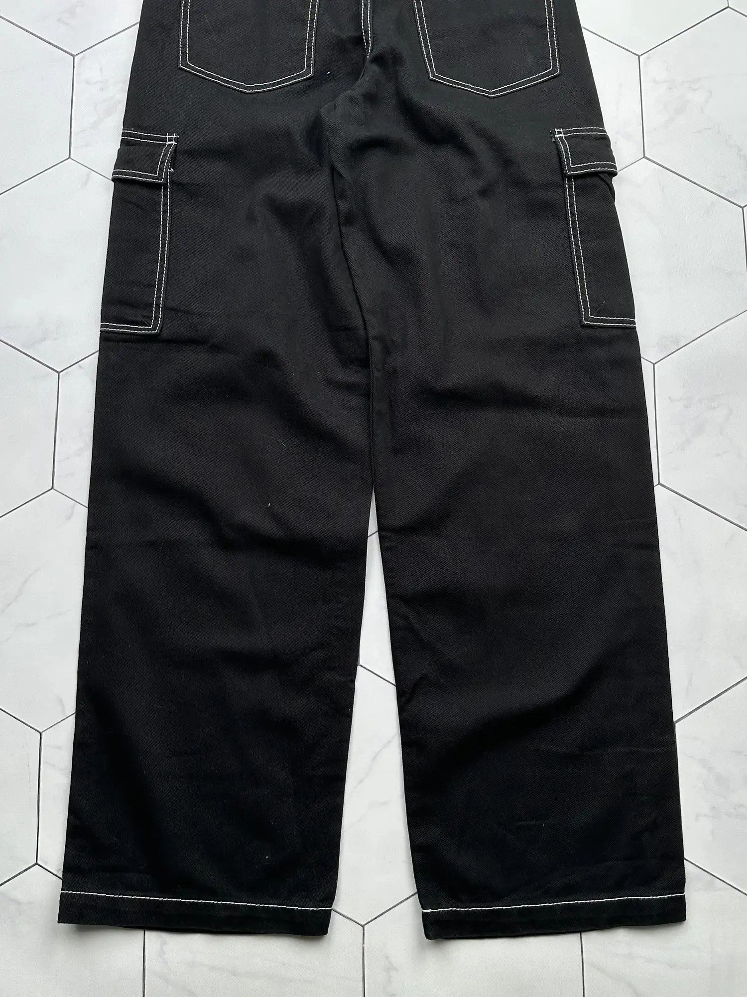 Vintage Vintage Wide Baggy Cargo Pants (B487)E2 Size 27" / US 4 / IT 40 - 6 Thumbnail