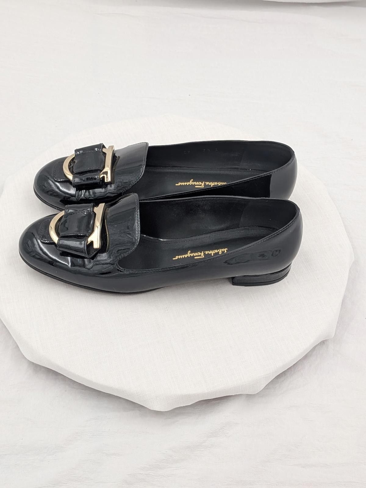 Salvatore Ferragamo Salvatore Ferragamo Black Patent Gancini Loafers 7.5 B Size US 7.5 / IT 37.5 - 3 Thumbnail