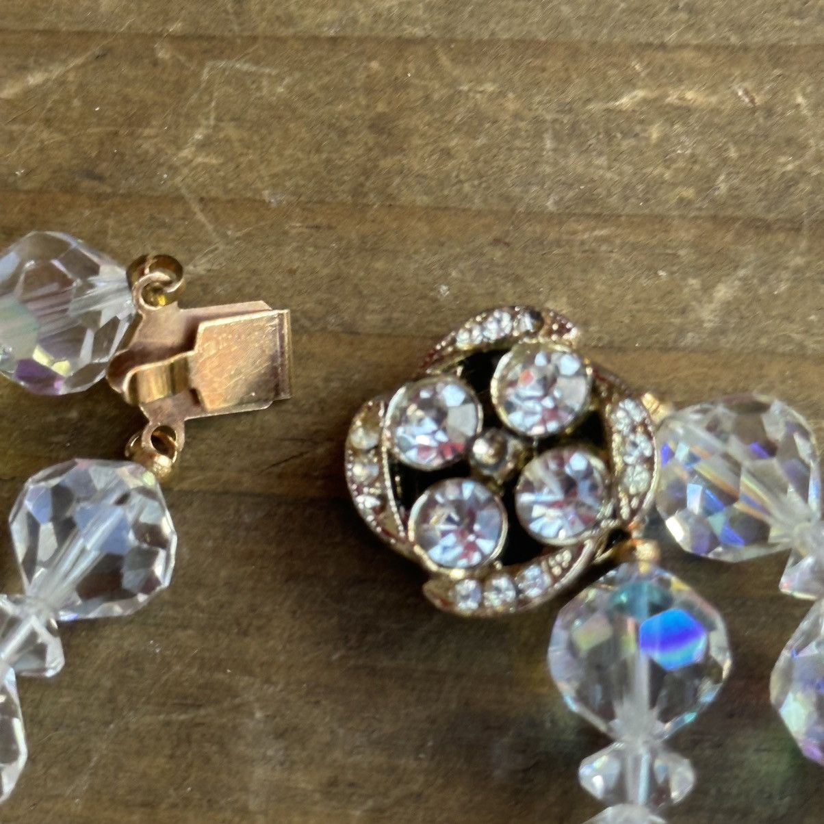 Vintage Vintage doubled Aurora Borealis Crystal bead bracelet Size ONE SIZE - 6 Thumbnail