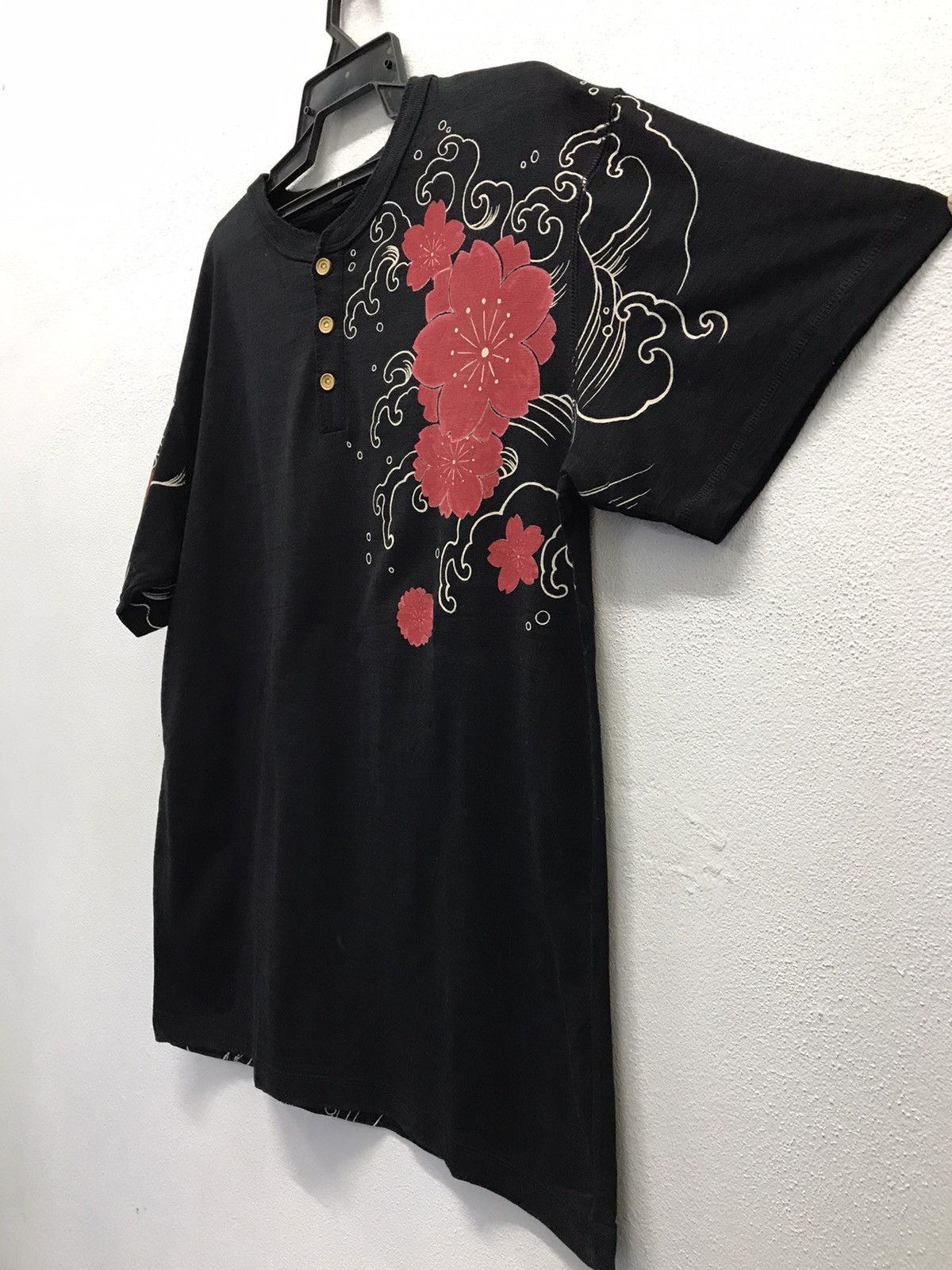Japanese Brand × Vintage Vintage Japanese Flower Sukajan Shirt Size US XL / EU 56 / 4 - 7 Thumbnail
