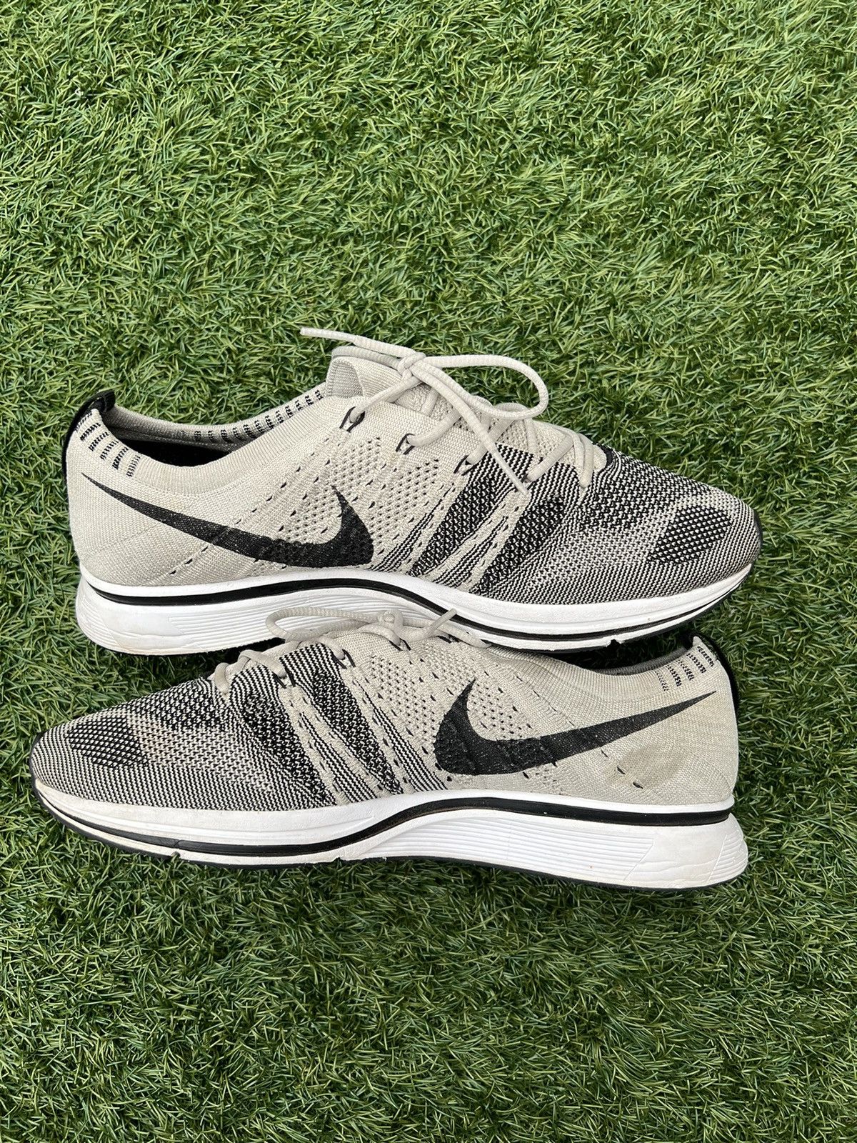 Nike Nike Flyknit Trainers Pale Grey Size US 10.5 / EU 43-44 - 5 Thumbnail