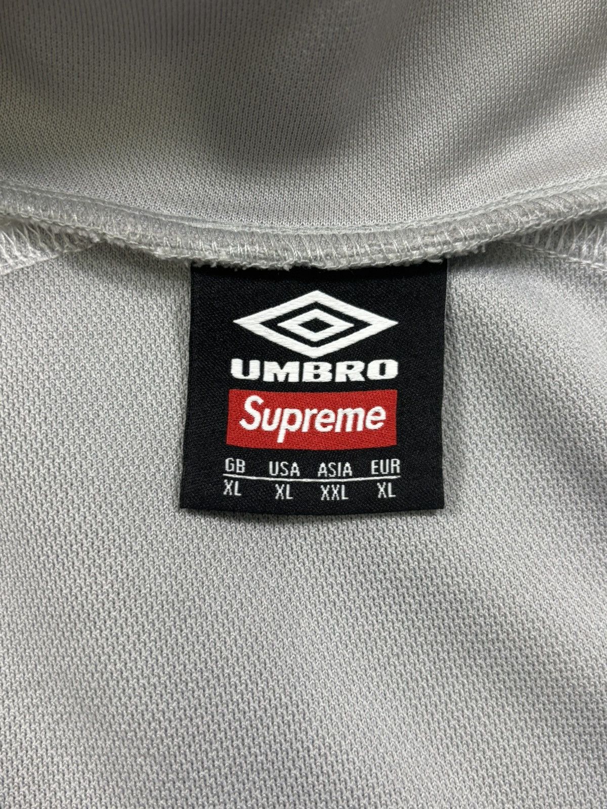 Supreme × Umbro Supreme x Umbro Track Jacket Size US XL / EU 56 / 4 - 13 Thumbnail