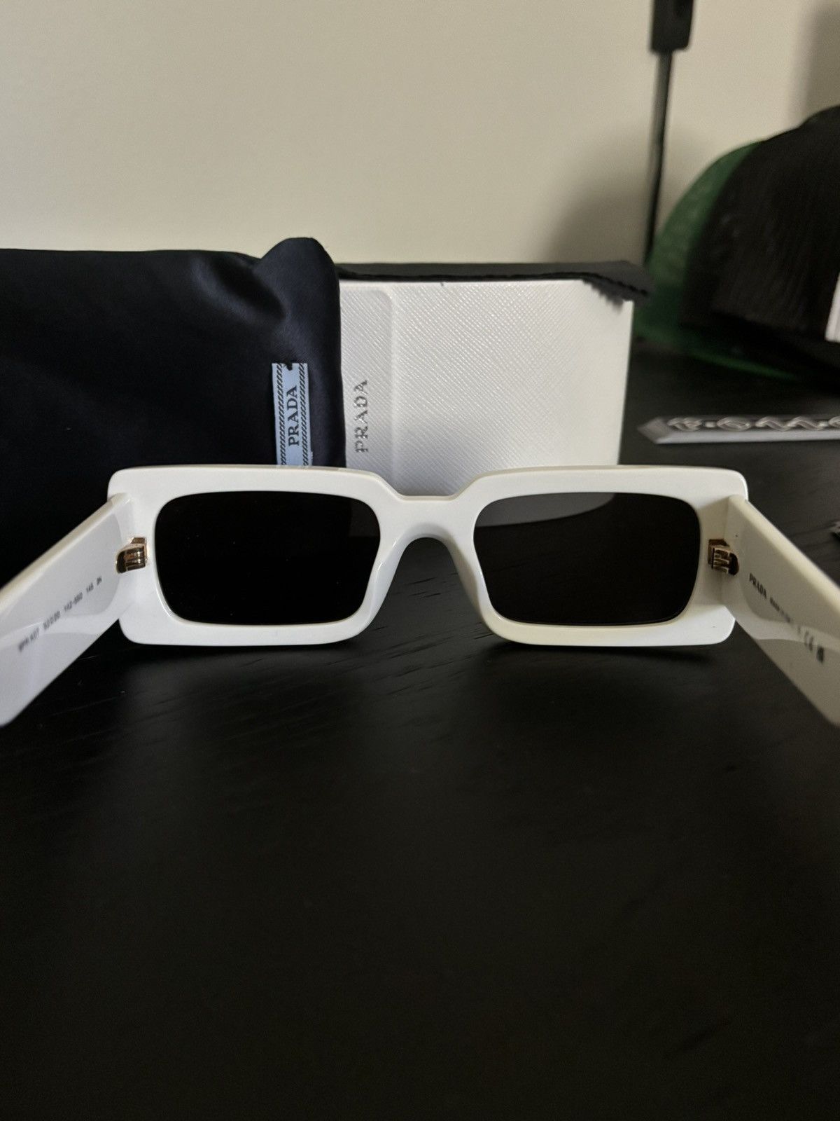 Prada PRADA WHITE DISCO SUNGLASSES Size ONE SIZE - 6 Thumbnail