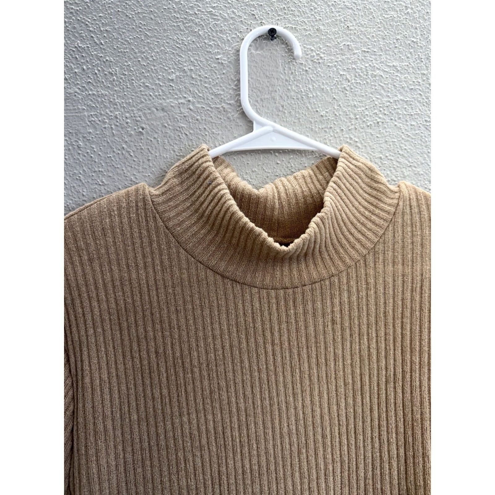 Shein SHEIN Curve Shirt Womens 4XL Tan Ribbed Long Sleeve Mock Neck Basic All Seasons Fall Winter Spring Summer Womens Size XXL / US 16-18 / IT 52-54 - 3 Thumbnail