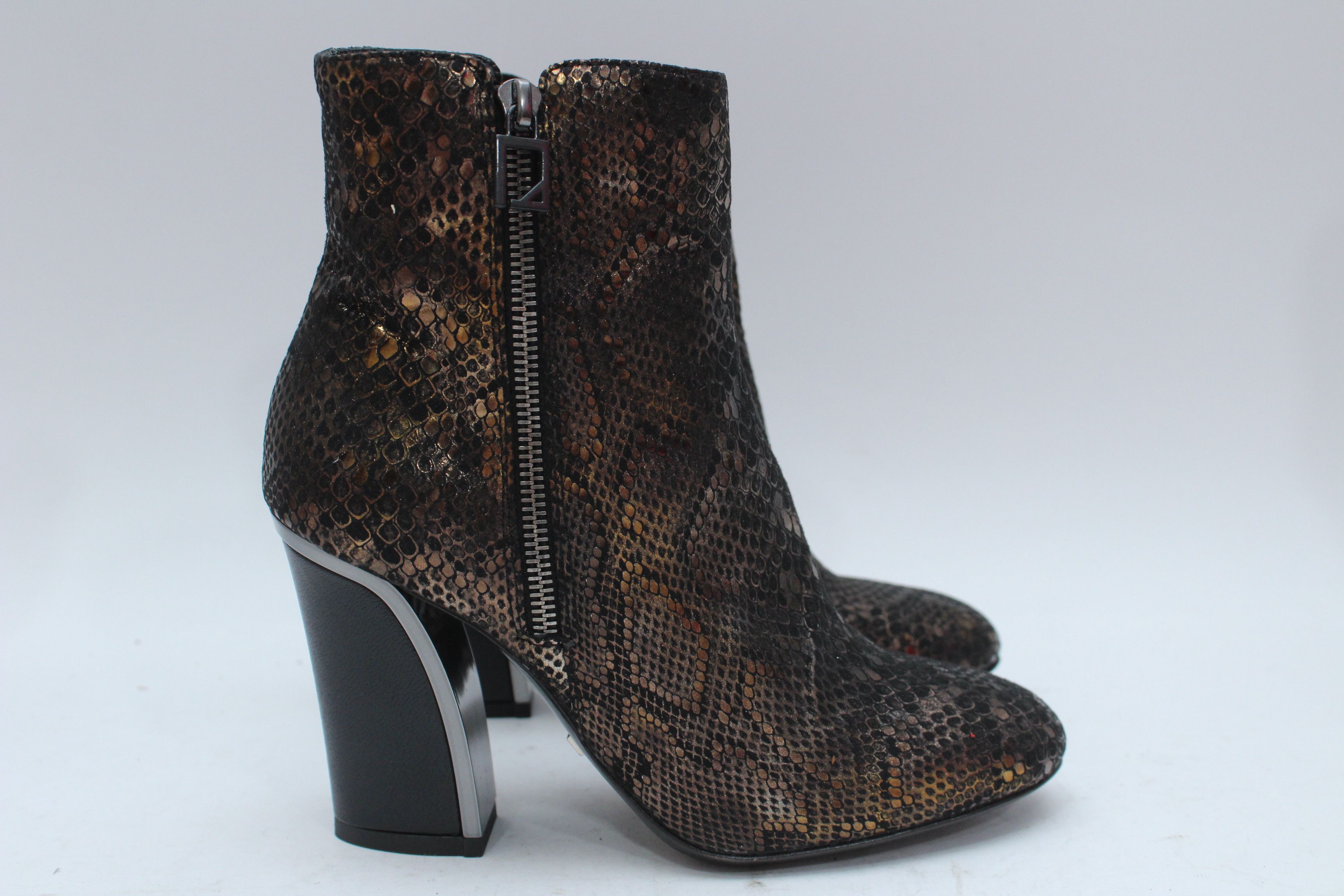 Atos Lombardini Boots Leather Womens Size 37 New Hype Rare