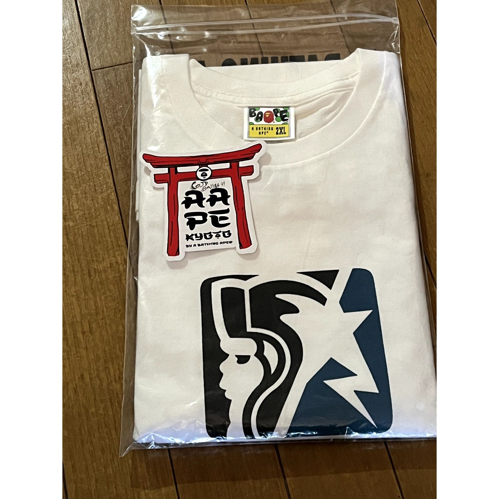 Bape BAPE Archive Graphic 13 Tee White Size US XXL / EU 58 / 5 - 3 Thumbnail
