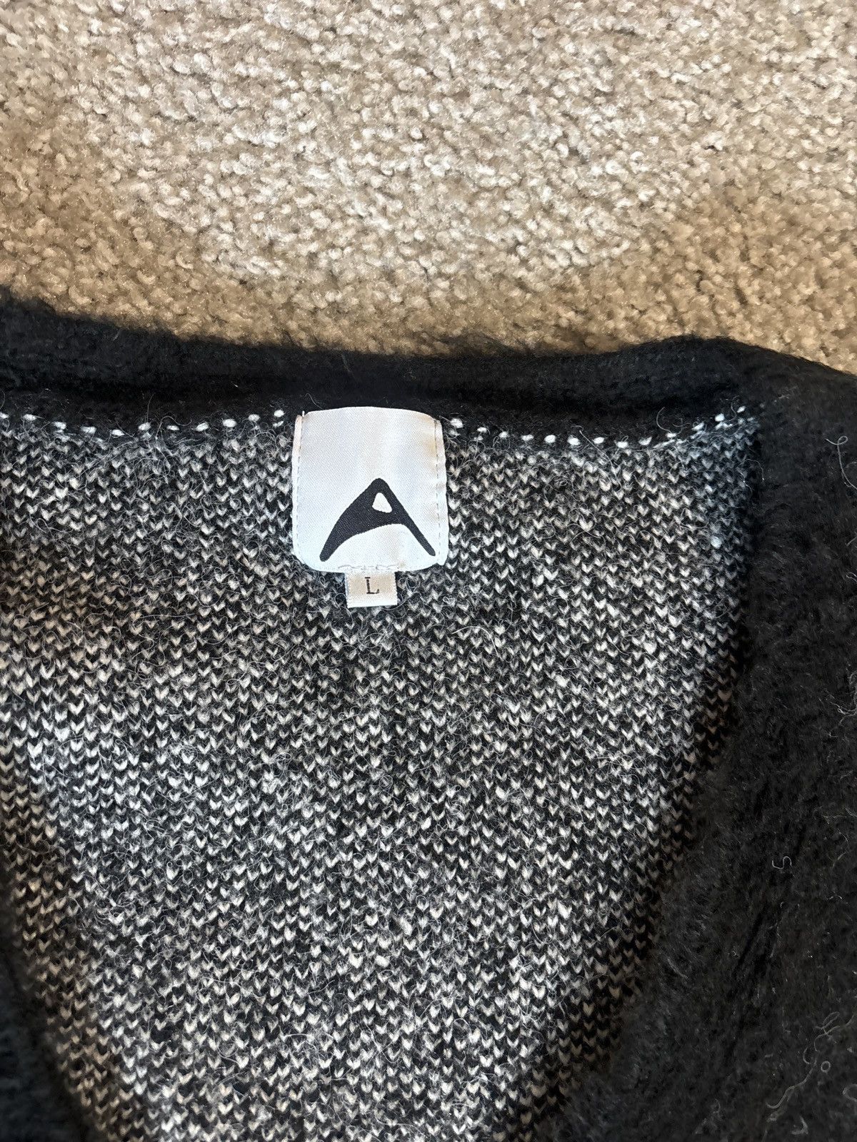 Other Artficial Fever Cardigan Size US L / EU 52-54 / 3 - 4 Thumbnail