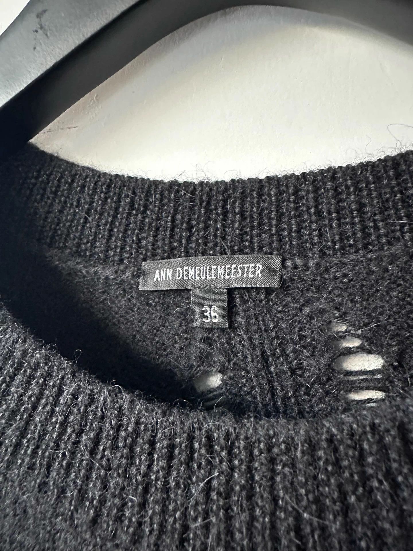 Ann Demeulemeester Ann Demeulemeester Irregular Distressed Knit Sweater 36 Size XS / US 0-2 / IT 36-38 - 5 Thumbnail