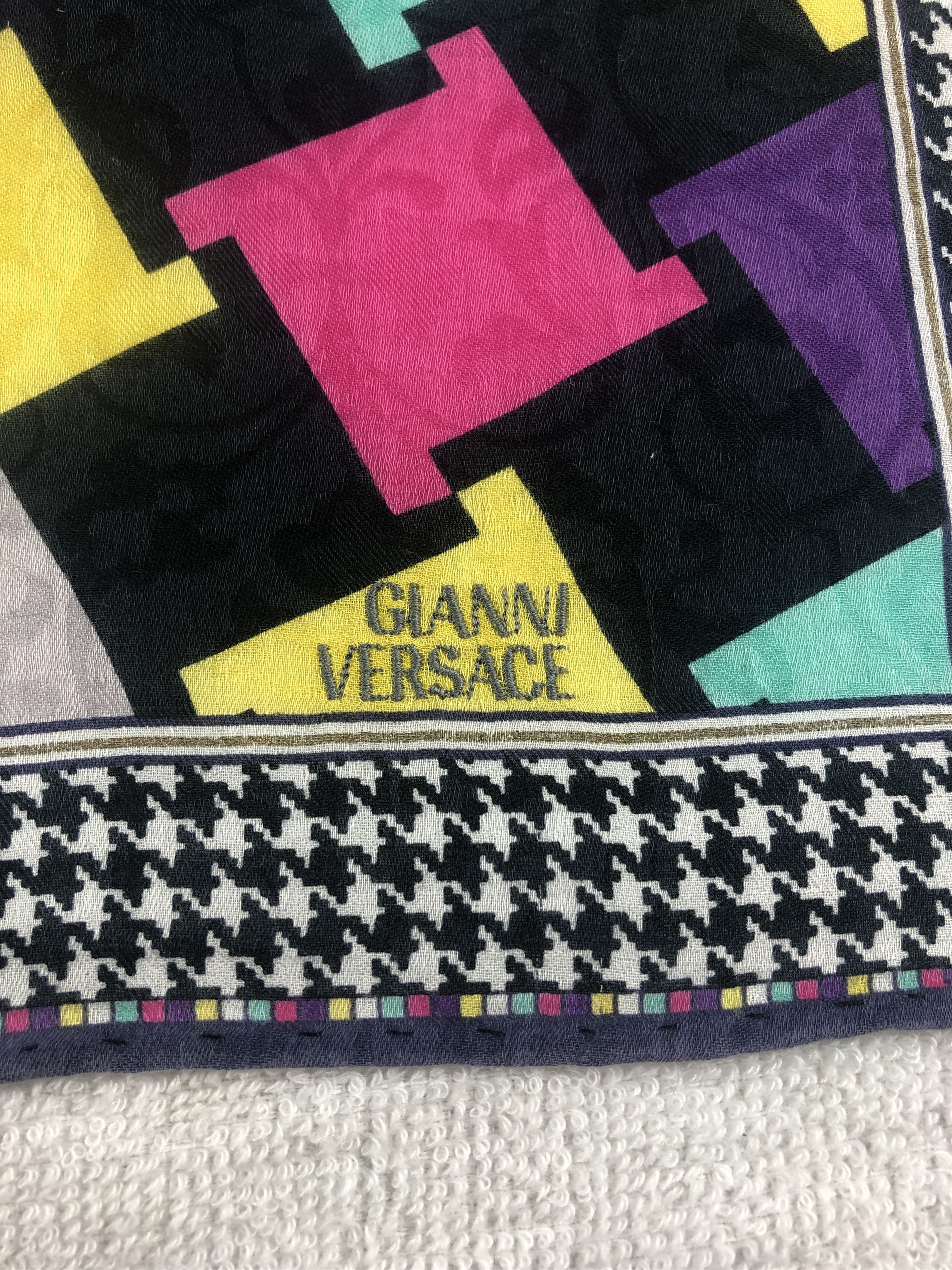 Versace Gianni Versace Handkerchief / Bandana / Neckerchief A1300 Size ONE SIZE - 5 Thumbnail
